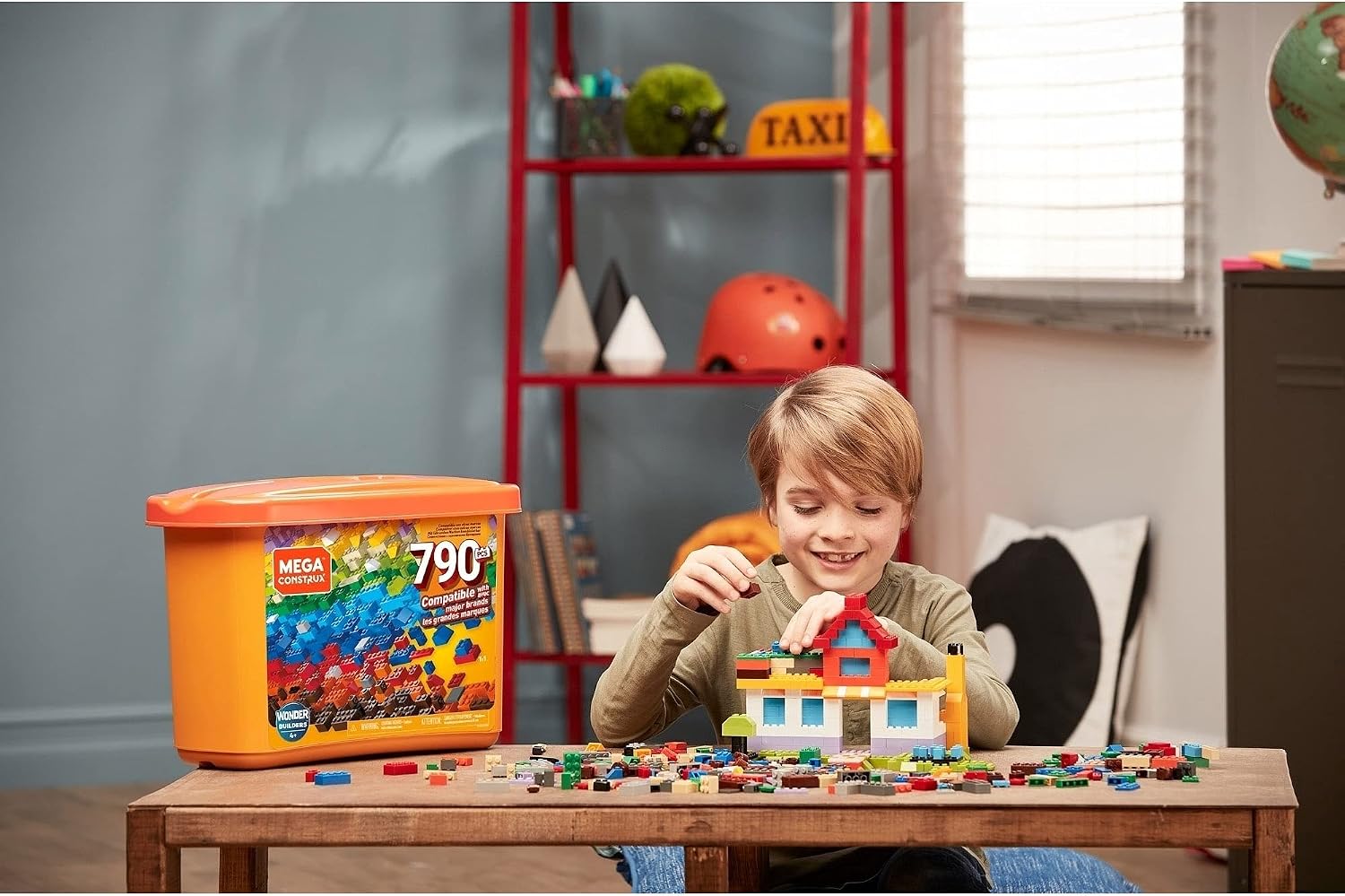Mega Construx Open-Ended Play Brick Box for Ages 4+ (Building Toys for Creative Play - 790 Pieces), Multicolor (GJD24)