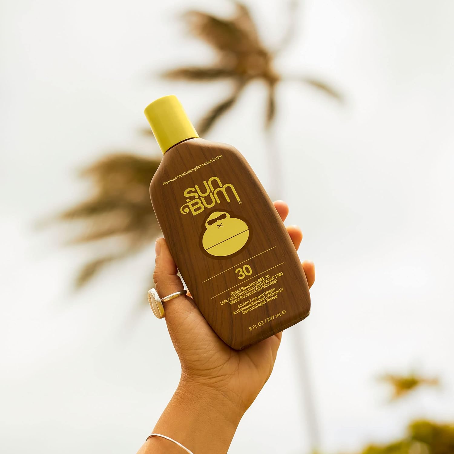 Sun Bum Original SPF 50 Sunscreen Body Lotion - 8 oz | Broad Spectrum Moisturizing Sunscreen with Vitamin E, Hawaii 104 Act Compliant (Made without Octinoxate & Oxybenzone)