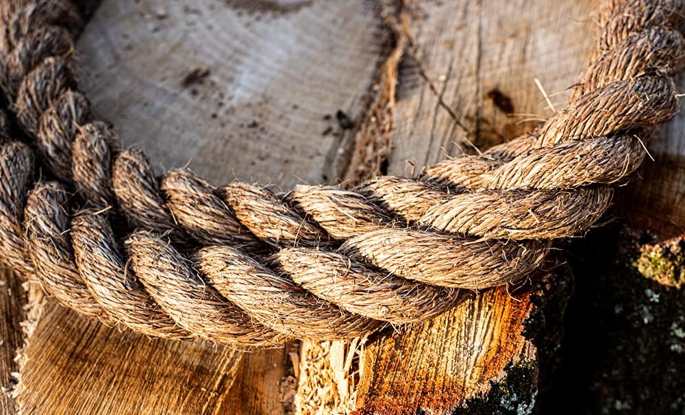 Twisted Manila Rope, Natural 3-Strand Fiber Rope for Landscaping, Decor, Railings, DIY Projects & Utility Use, Rustic for Indoor & Outdoor Applications - 1 in x 25 ft