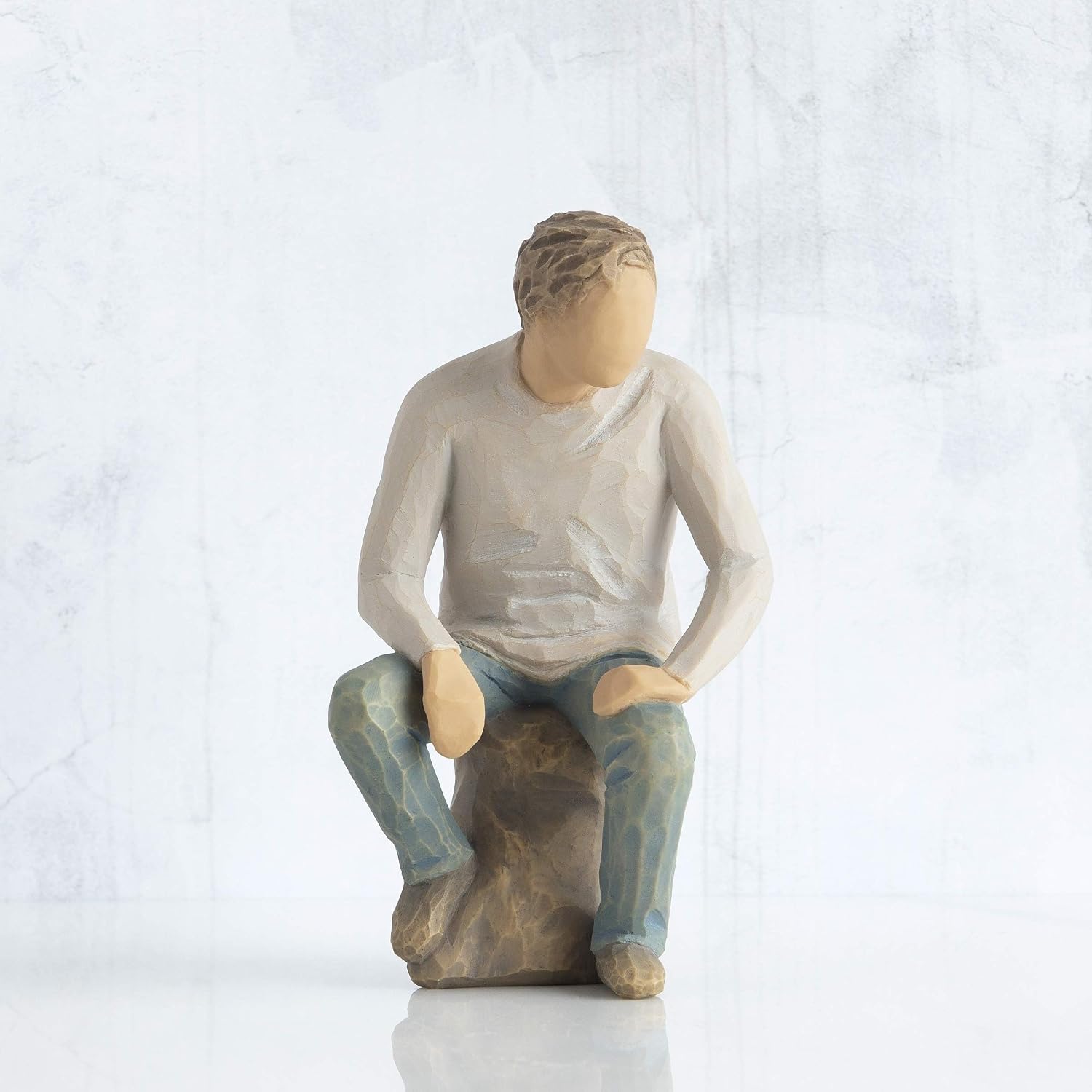 Willow Tree Happiness, Sculpted Hand-Painted Figure | Cast from a Susan Lordi Original Carving, Meaningful Keepsake Gift for Loved Ones, Display on Shelf, Table or Mantel