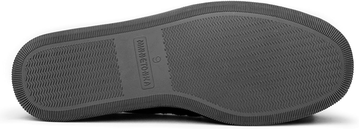 Minnetonka Men's Sheepskin Hardsole Slipper
