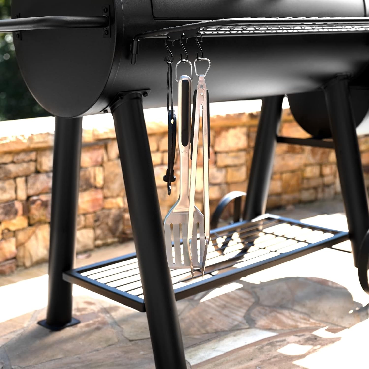 Char-Griller® Competition Pro® Barrel Grill and Offset Smoker, Includes Side Fire Box for Texas-Style Offset Smoking, Metal Cooking Grates, 1