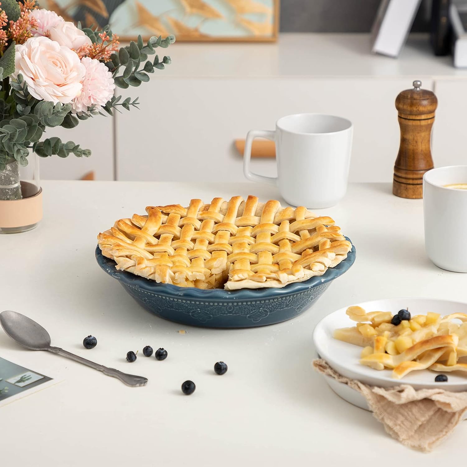 Fun Elements Pie Pan, 9 Inch Ceramic Pie Dish, Deep Dish Pie Pan with Lace Emboss, Ruffled Pie Plate for Baking