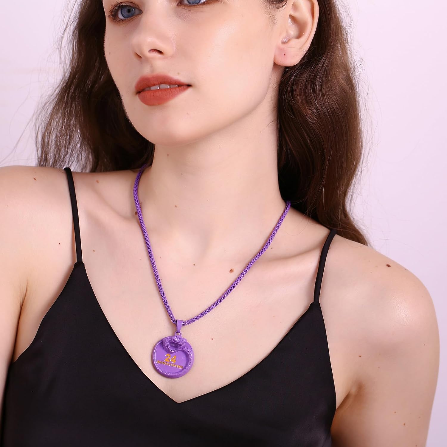 Black Mamba Memorial Pendant - Basketball Star Snake Necklace for Men & Women, Mamba Forever Tribute Jewelry