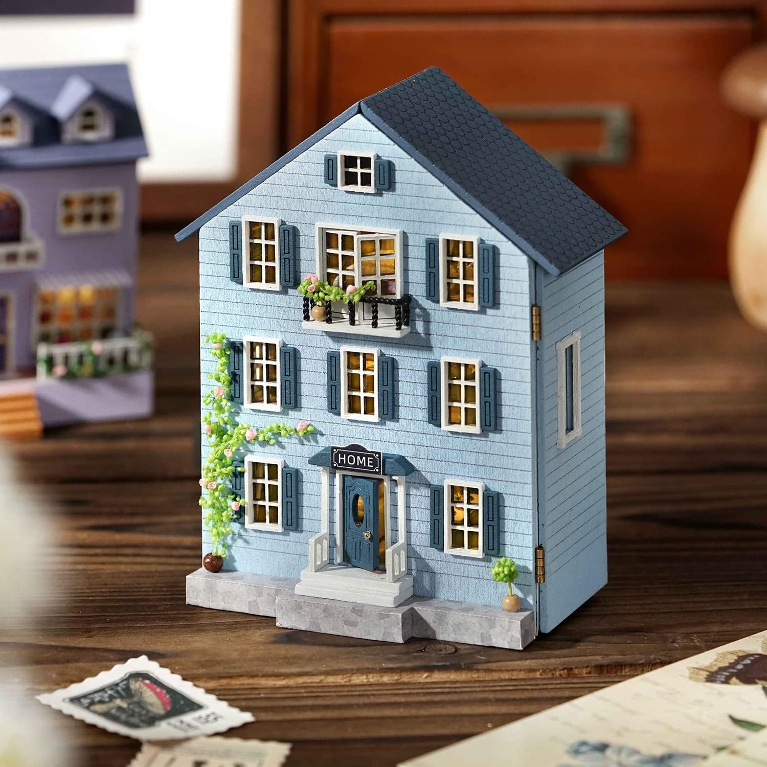 DIY Miniature Dollhouse Kit with Furniture Plus Dust Proof | 1:24 Scale Creative Room Mini Wooden Doll House Accessories for Kids Teens Adults Aged 14+(Beach Cottage)