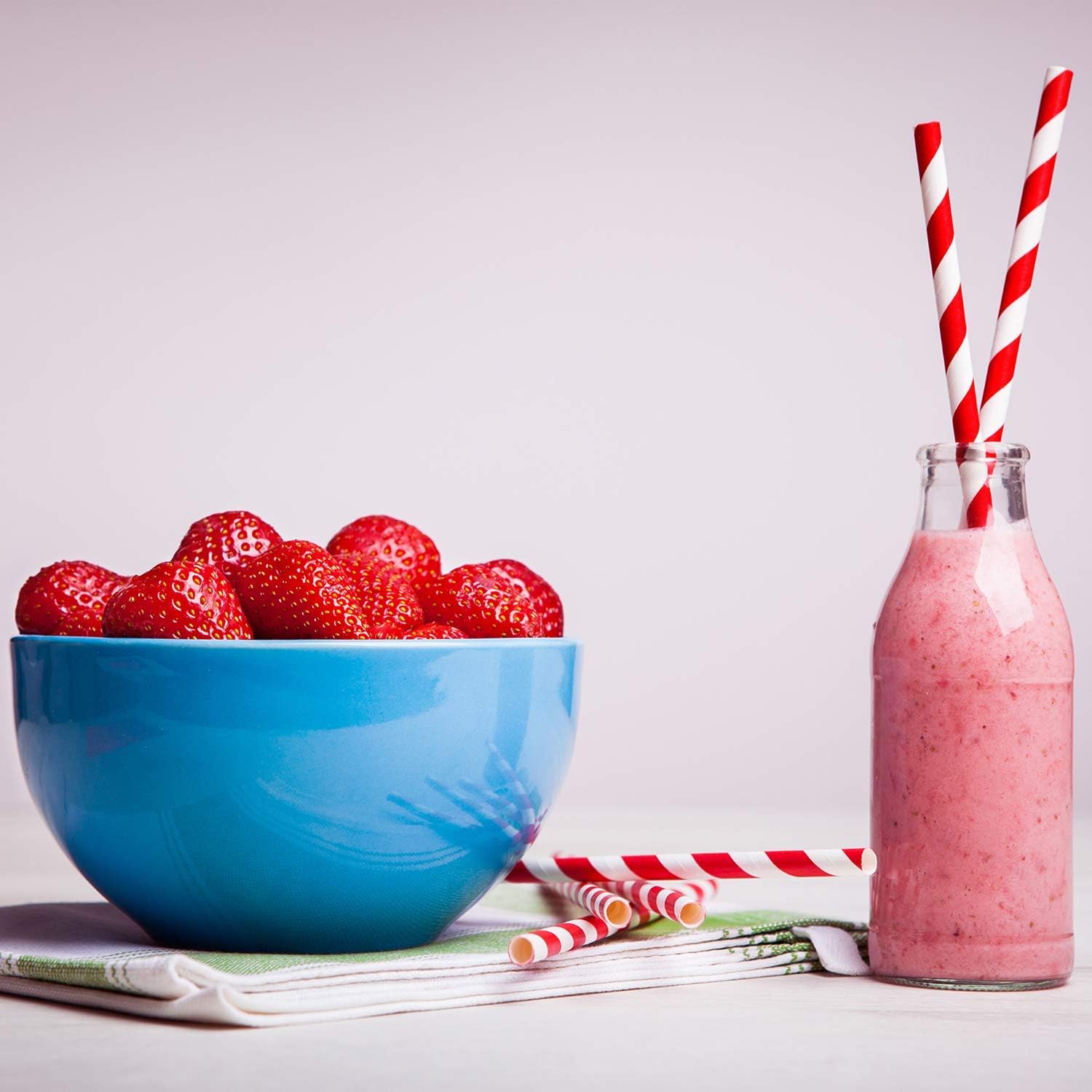 Paper Straws Disposable - 200 Pack - Durable & Non-Soggy Striped Paper Straws for Drinking in 10 Colors - 100% Biodegradable & Eco-Friendly for