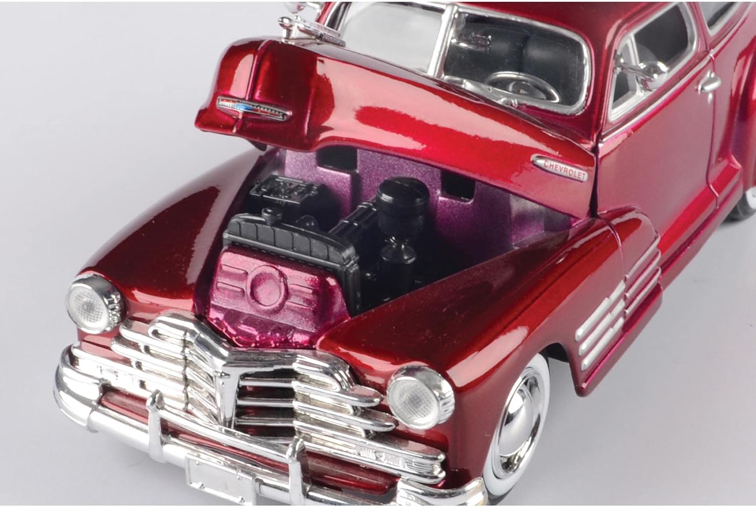 1948 Chevy Aerosedan Fleetline, Red - Motormax Premium American 73266-1/24 Scale Diecast Model Car, Unisex-Children