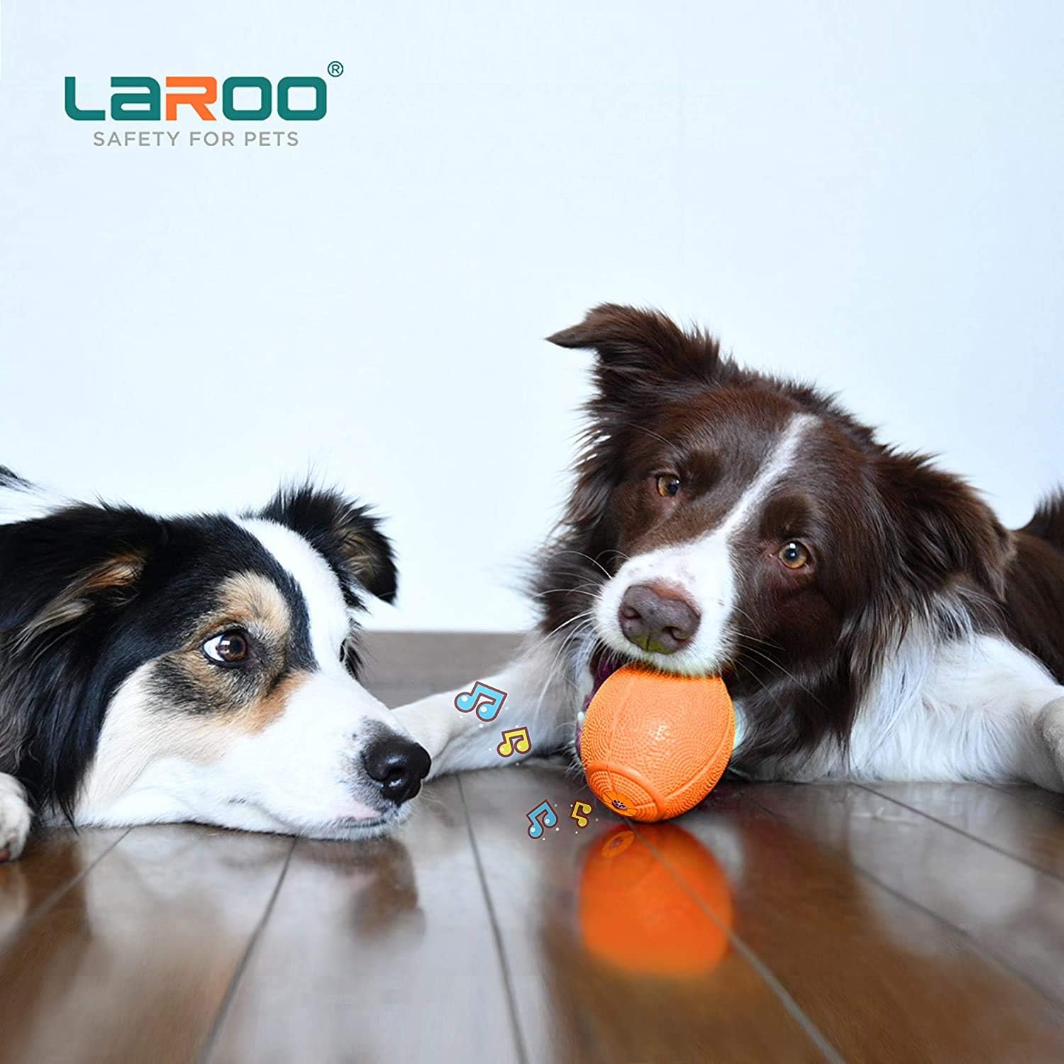 LaRoo Squeaky Dog Ball Toy,Durable Natural Rubber Squeaker Ball Throwing Training,Teeth Cleaning Chew Toy for Pet Medium and Large Dogs (3.5In Green)