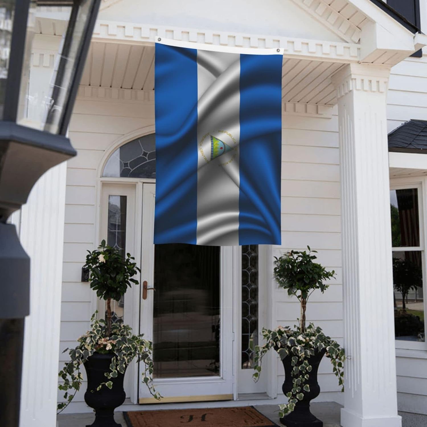 Double Sided Silk Style Flag Of Nicaragua Flag 3x5 FT Outdoor Flags Banners Durable Patio Indoor Decorative Flags Home Party Welcome Flag 3by5 Flag
