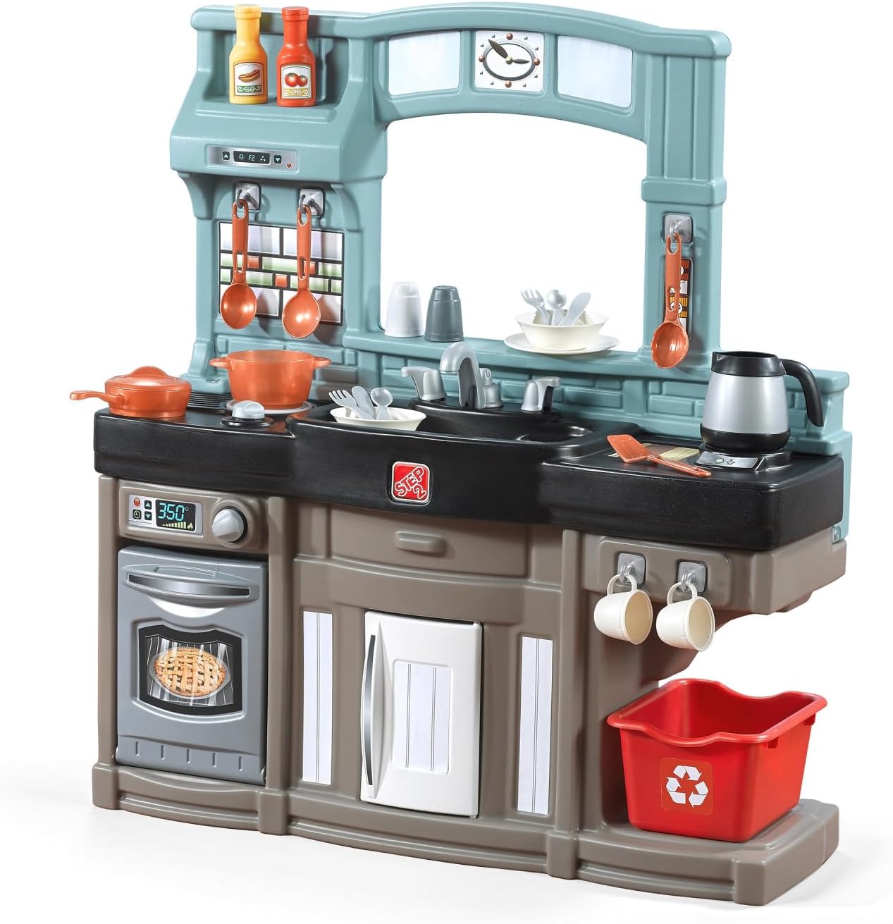 Step2 Best Chefs Kids Kitchen Playset, Indoor/Outdoor Kitchenette, Interactive Play with Lights and Sounds, Made of Durable Plastic