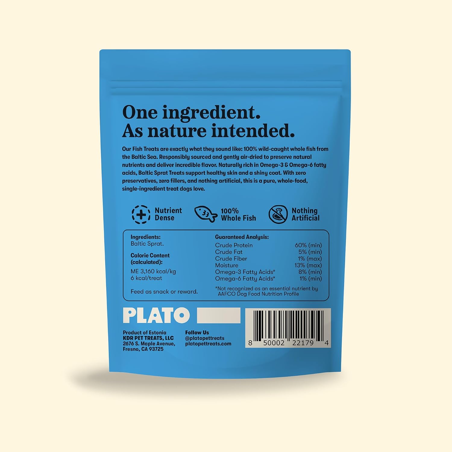 PLATO Single Ingredient Wild-Caught Baltic Sprat Dog Treats, Air-Dried Whole Fish, Omega-Rich Skin & Coat Support, 3 oz