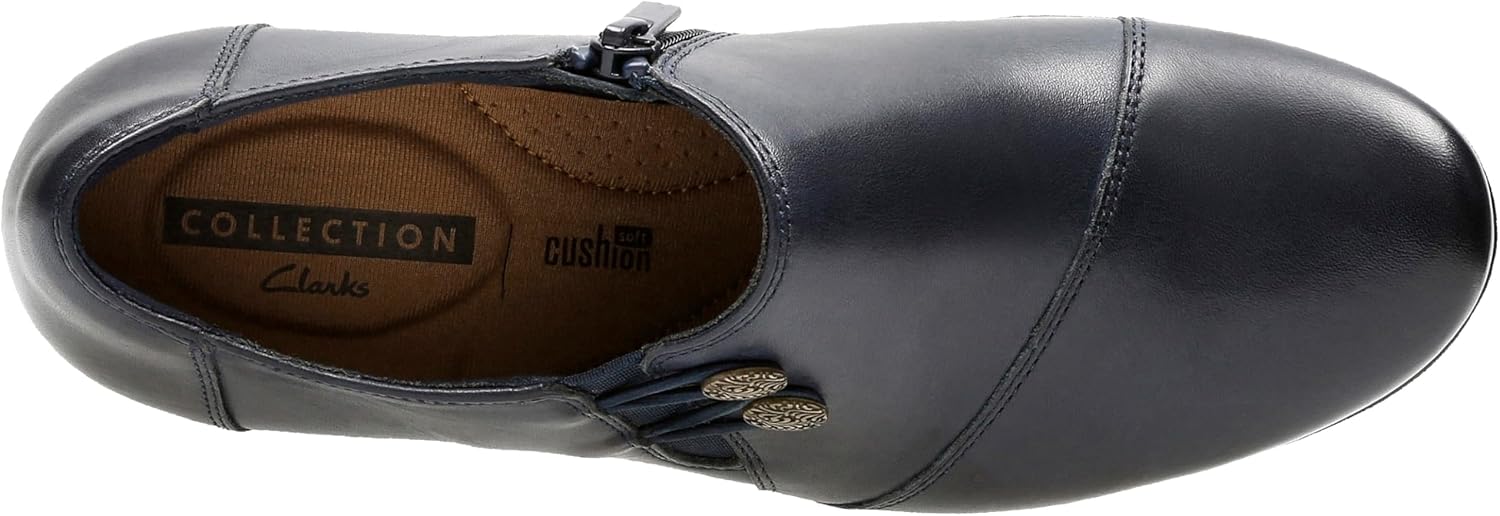 Clarks Women's Emslie Warren Zipper Ankle Boot