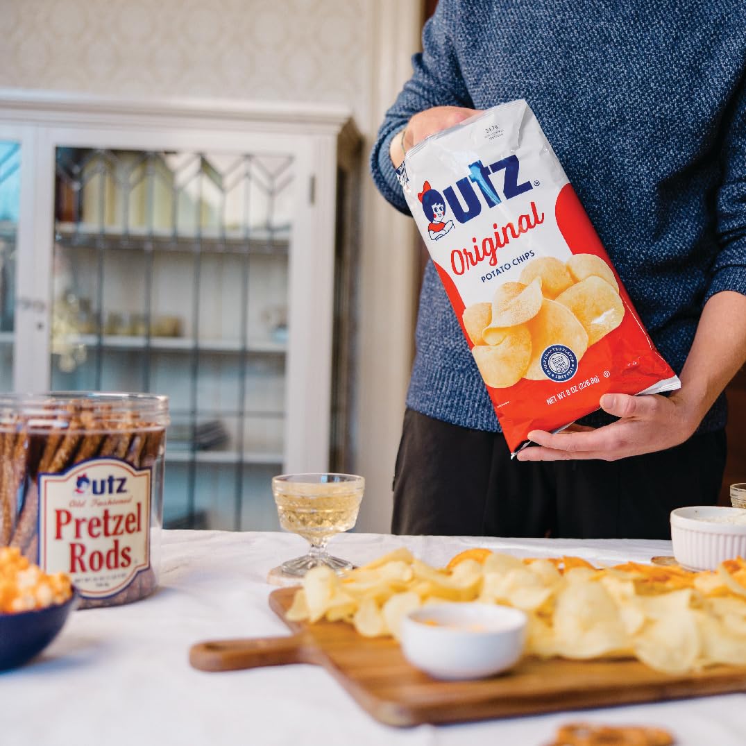 Utz Snack Variety Pack Individual Snacks, Includes Potato Chips, Cheese Curls, Popcorn, and Party Mix, Crunchy Travel Snacks for Lunches