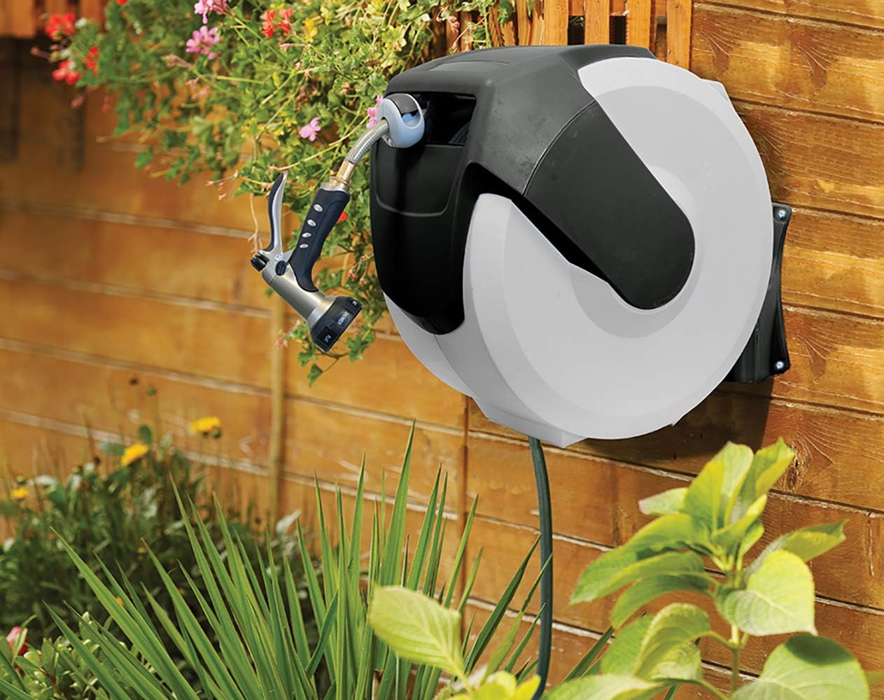 AMES 2416500 NeverLeak AutoWinder Retractable Wall Mount Reel 100-Foot Hose Capacity