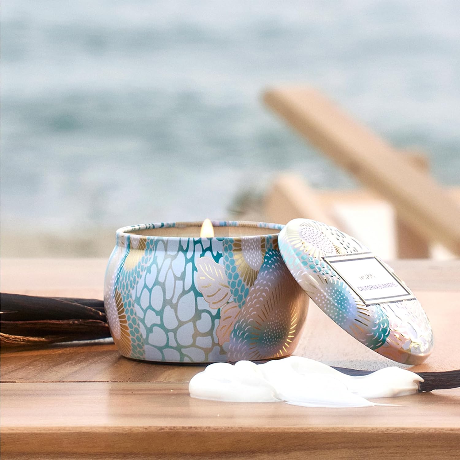 Voluspa Baltic Amber Candle | Mini Tin | 4 Oz. | 25 Hour Burn Time | Coconut Wax for a Cleaner Burn