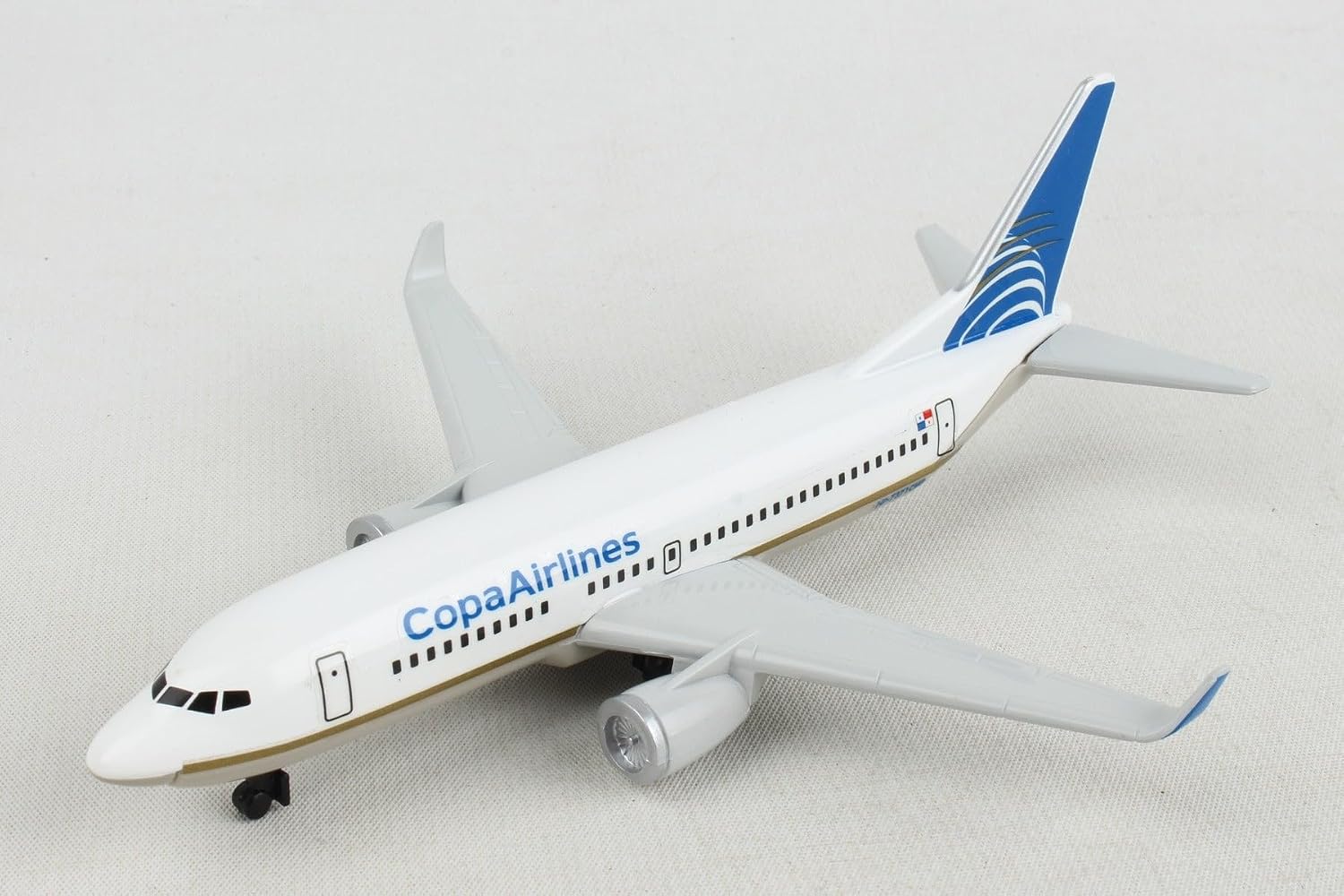 Daron Toy Airplane RT9904 – Emirates A380 – Die-Cast Metal Model Airplane Toy with Plastic Parts for Kids Ages 3+