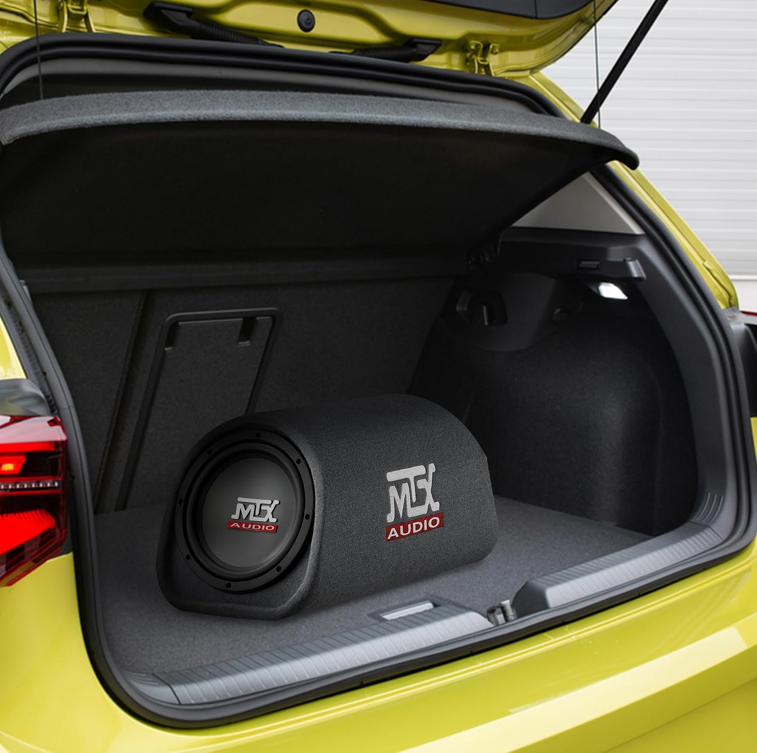 MTX Audio RT8PT 8" 240W Enclosure Amplified Vented Tube Box Car Loaded Subwoofer & Soundstorm AKS8 8 Gauge Car Amplifier Amp Complete Wiring Kit
