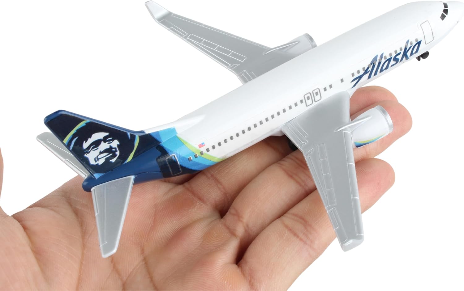 Daron Southwest Airlines Die-Cast Model Airplane Toy