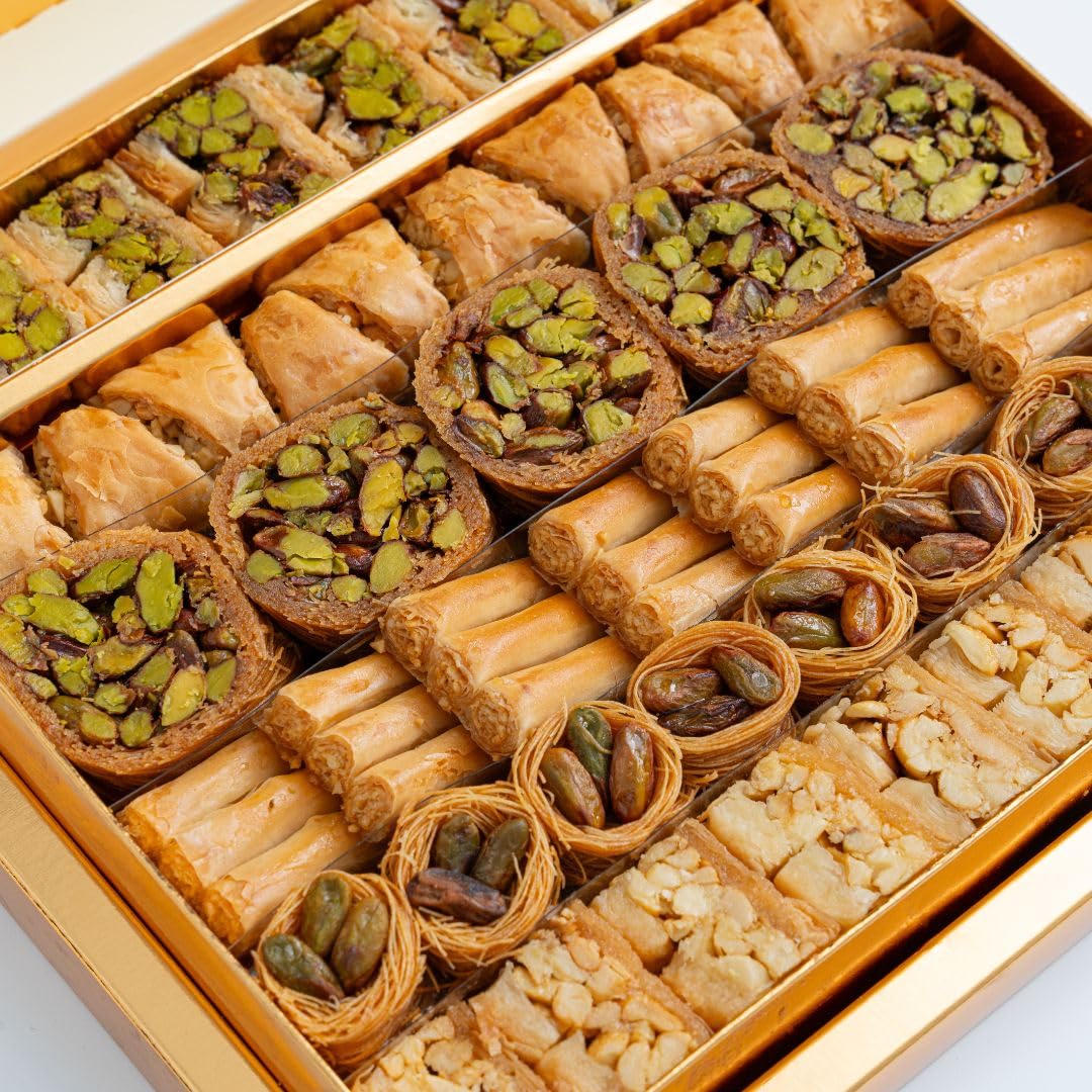 Zaitoune Cashew & Pistachio Baklava Selection Box - 1.1 lb | Traditional Luxury Honey Pastry | Arabic Dessert with Authentic flavors in Beautiful