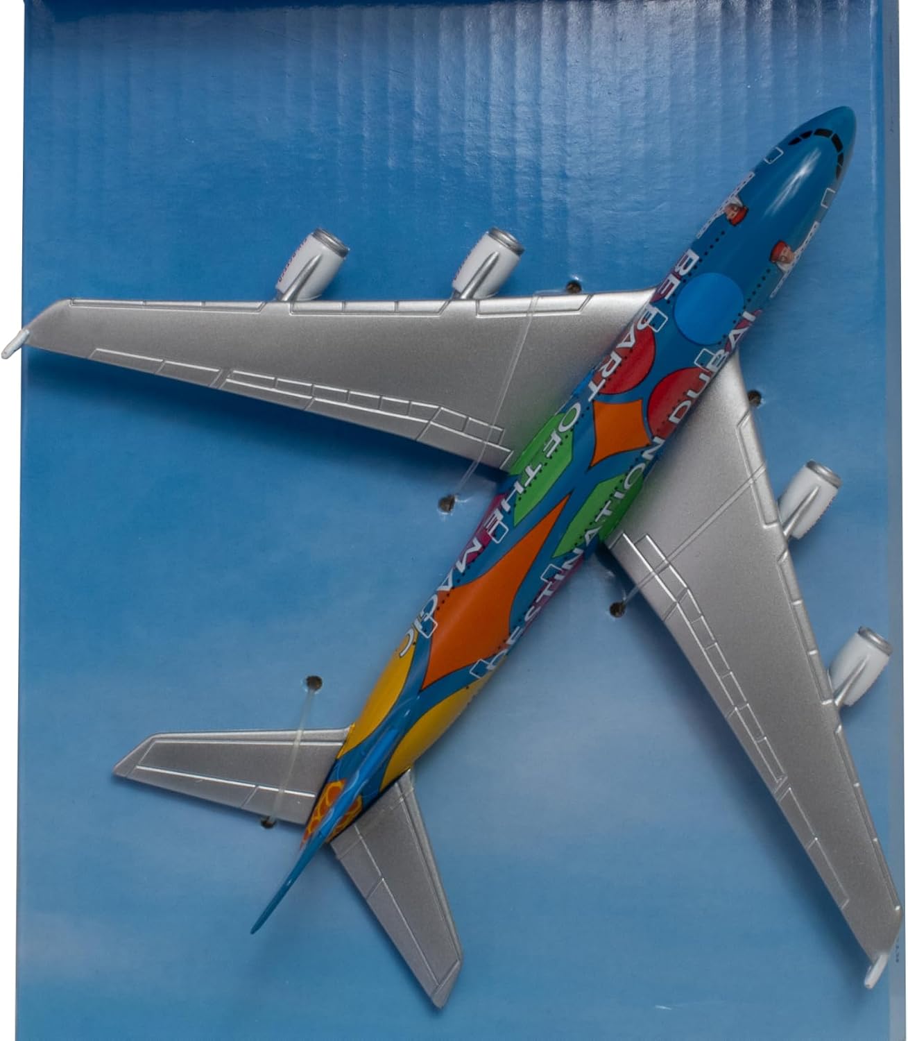 Daron Toy Airplane RT9904 – Emirates A380 – Die-Cast Metal Model Airplane Toy with Plastic Parts for Kids Ages 3+