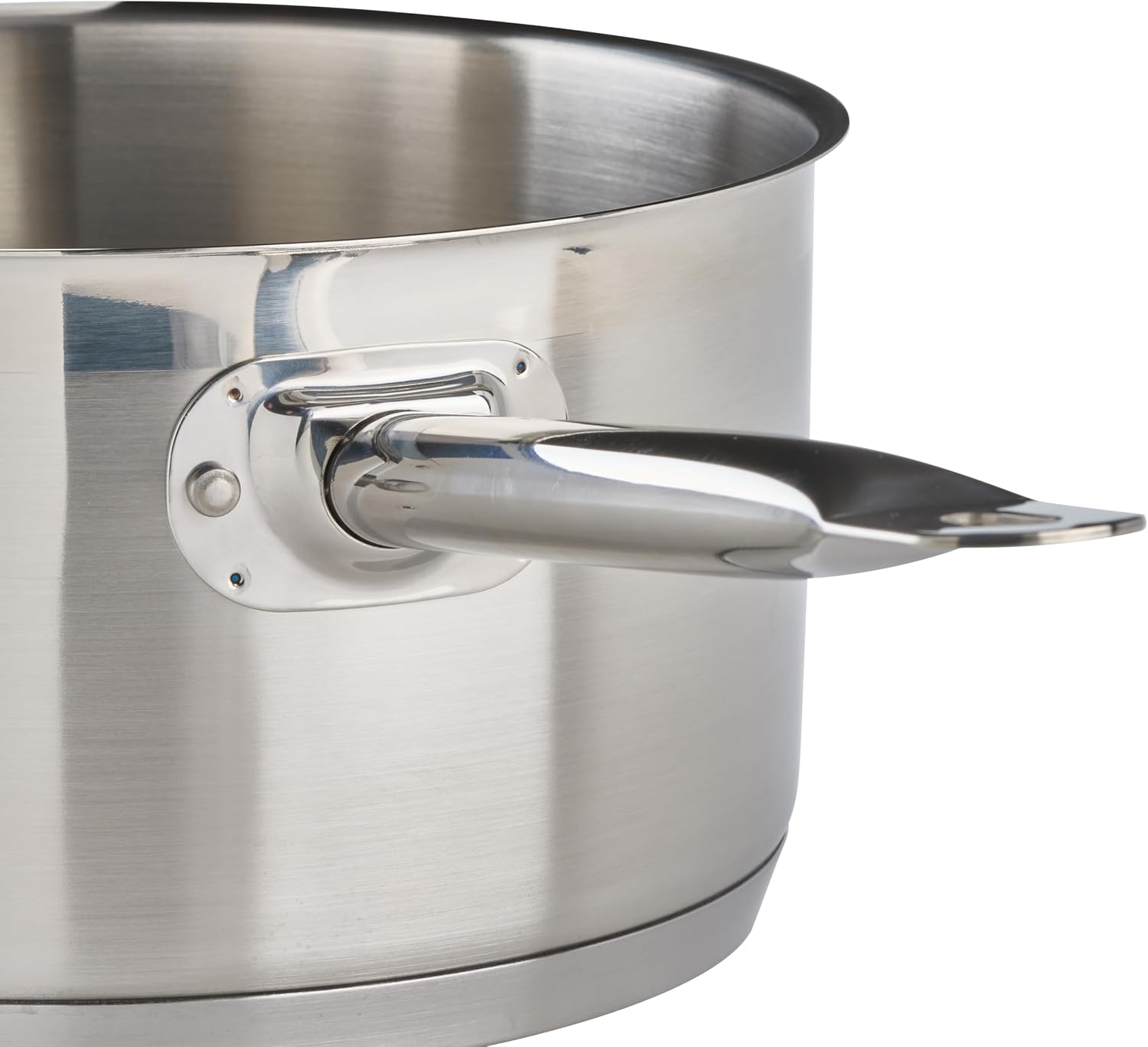 Winco 4 1/2 qt Heavy-Duty 4.5 qt Stainless Steel Sauce Pan with Cover | Even heat distribution, Secure riveted handle, Great for Cooking, Food Preparation and Restaurant Kitchens