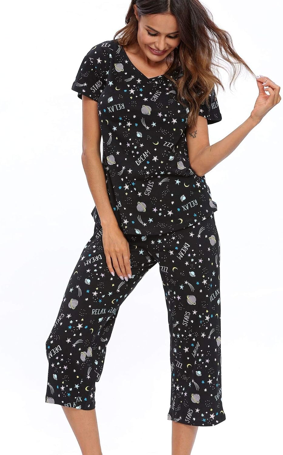 ENJOYNIGHT Womens Pajama Set Cotton Short Sleeve Top With Capri Pants Pj