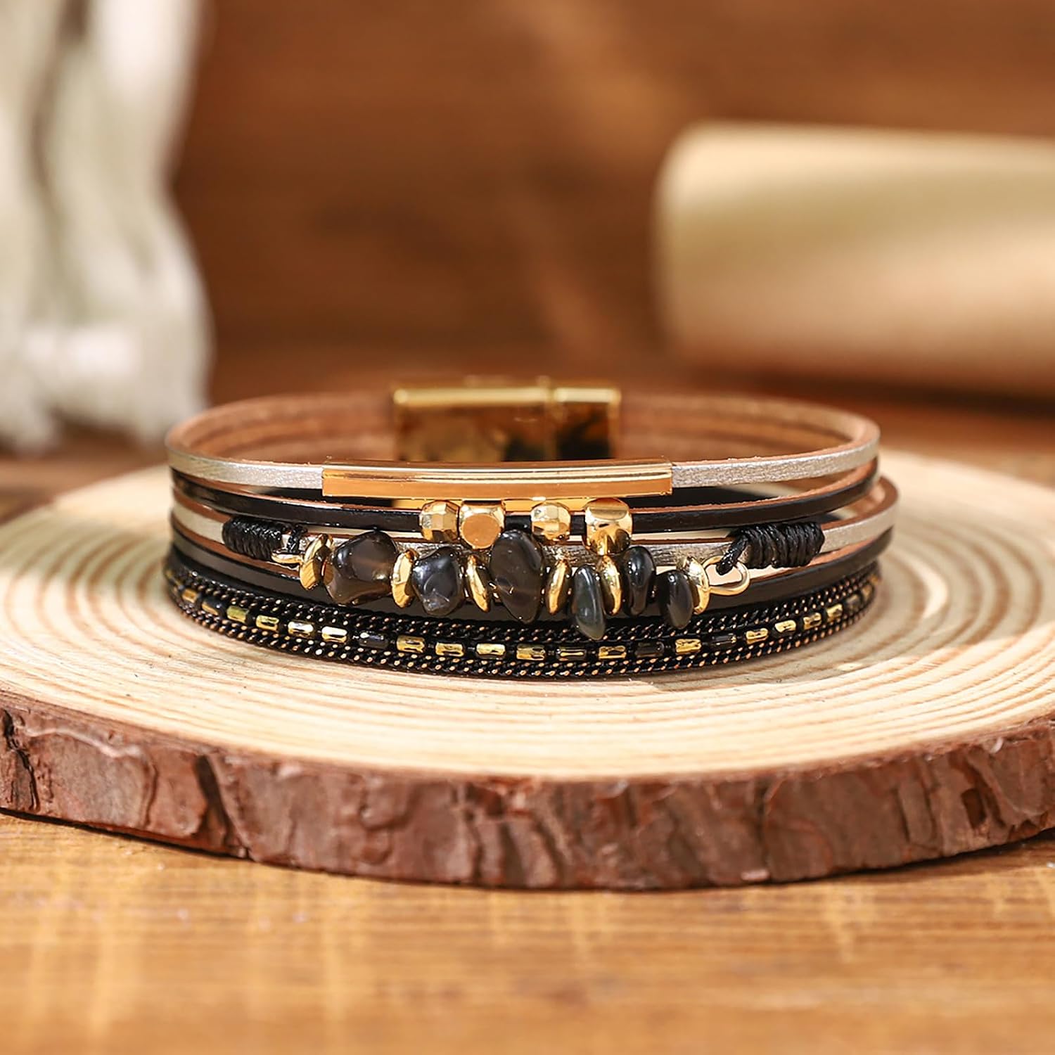 Fesciory Leather Wrap Bracelets for Women, Boho Western Layered Jewelry