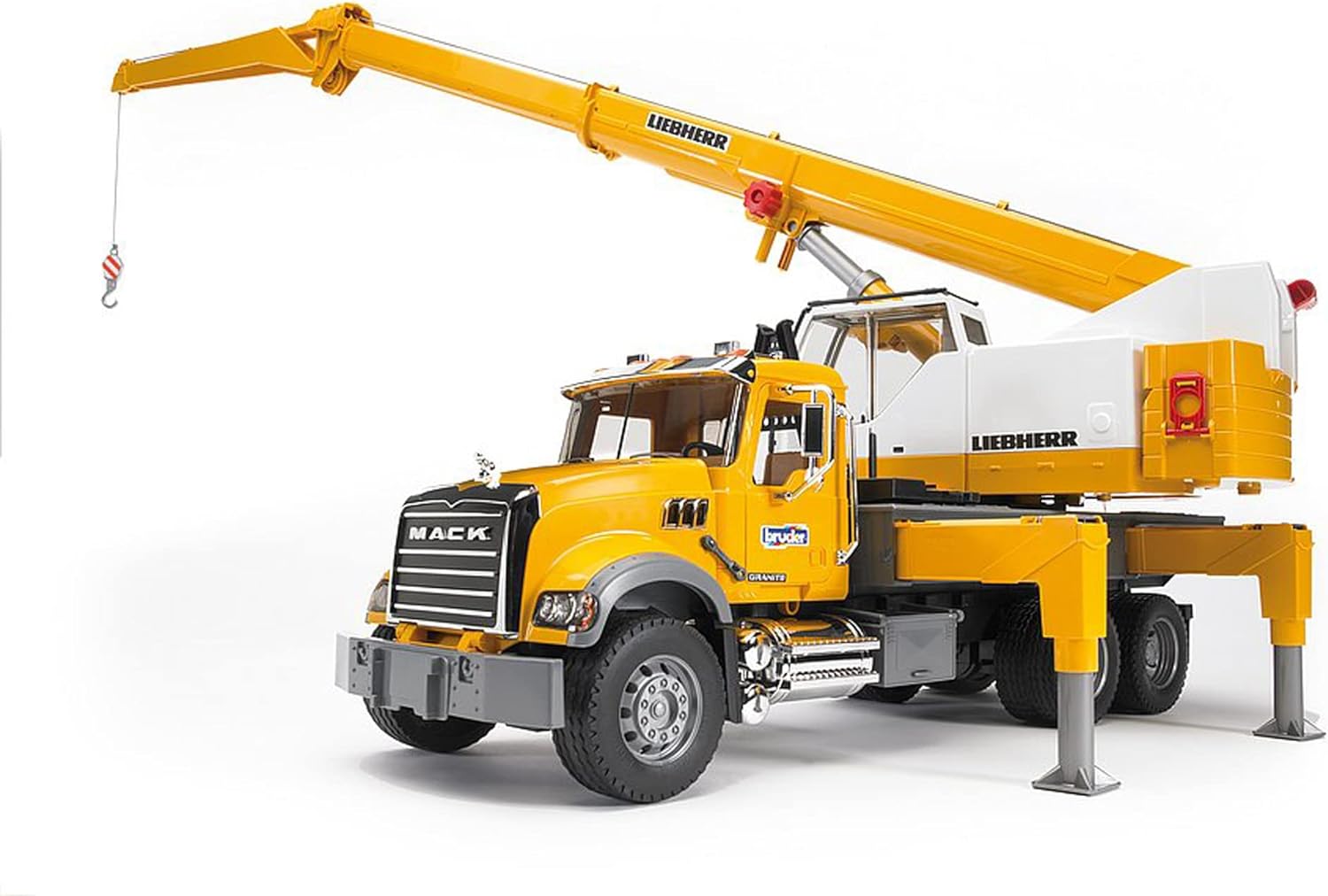Bruder 02818 Mack Granite Liebherr Crane Truck
