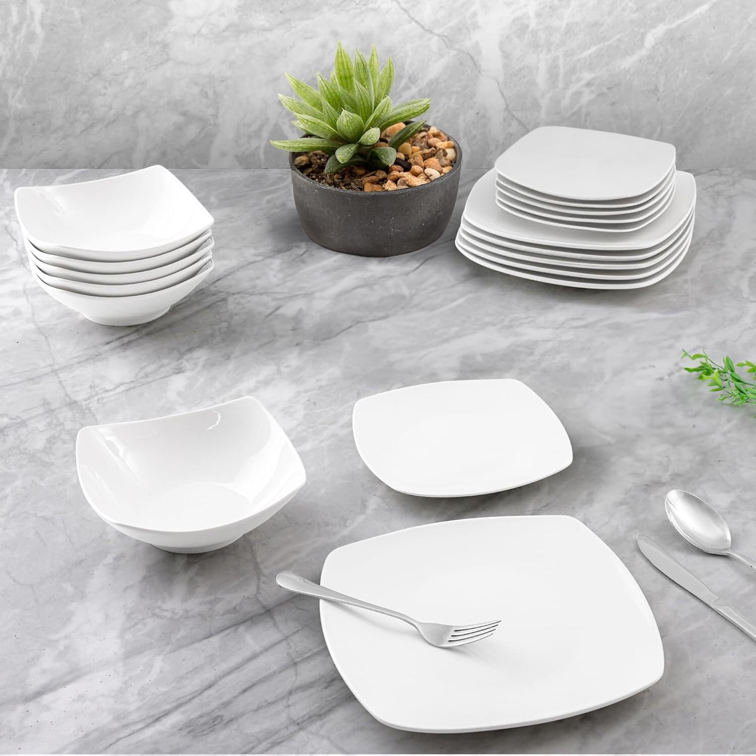 Zulay Kitchen Luna Plates and Bowls Sets, 16 Piece Modern Porcelain Dish Set for 4, Chip and Scratch Resistant Square Dinnerware Set