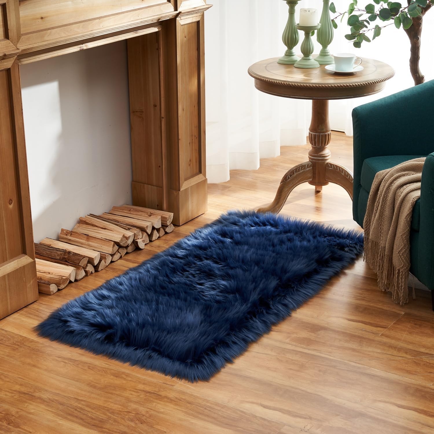 EasyJoy Ultra Soft Fluffy Shaggy Area Rug Faux Fur Rug Chair Cover Seat Pad Fuzzy Area Rug for Bedroom Floor Sofa Living Room (2 x 6 ft Sheepskin