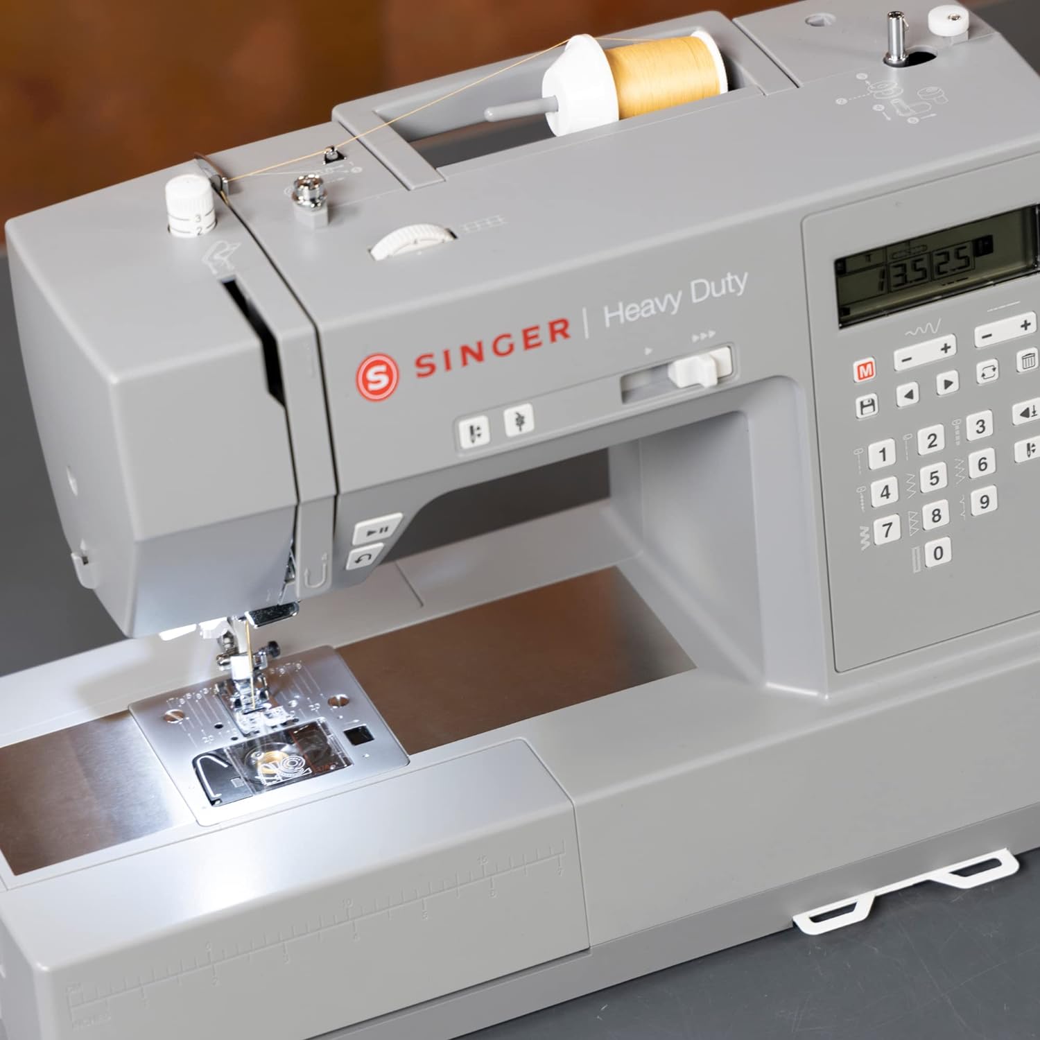 SINGER® 6700C Heavy Duty Computerized Machine with Accessory Kit
