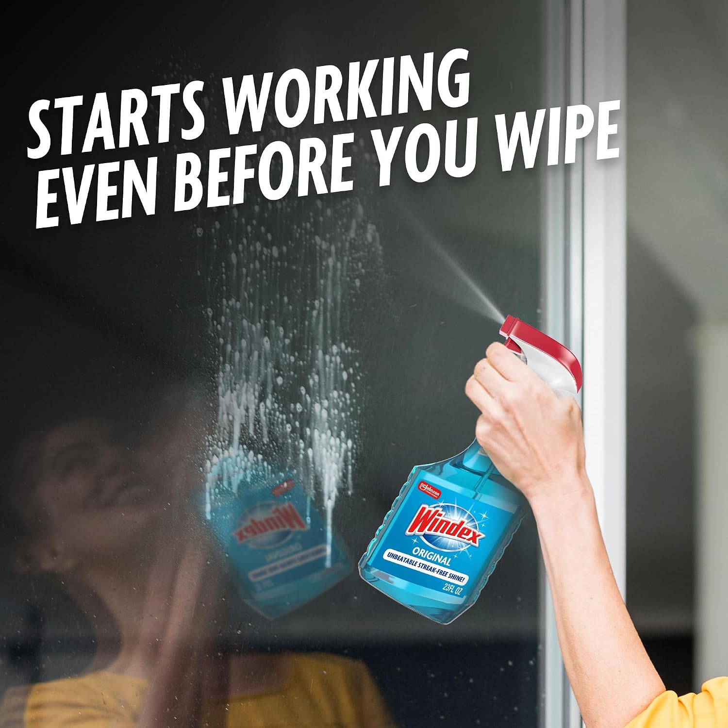 Windex refill glass and window cleaner, made from 100% recycled plastic, surface cleaning spray, original blue scent, 2L (67.6 fl oz)