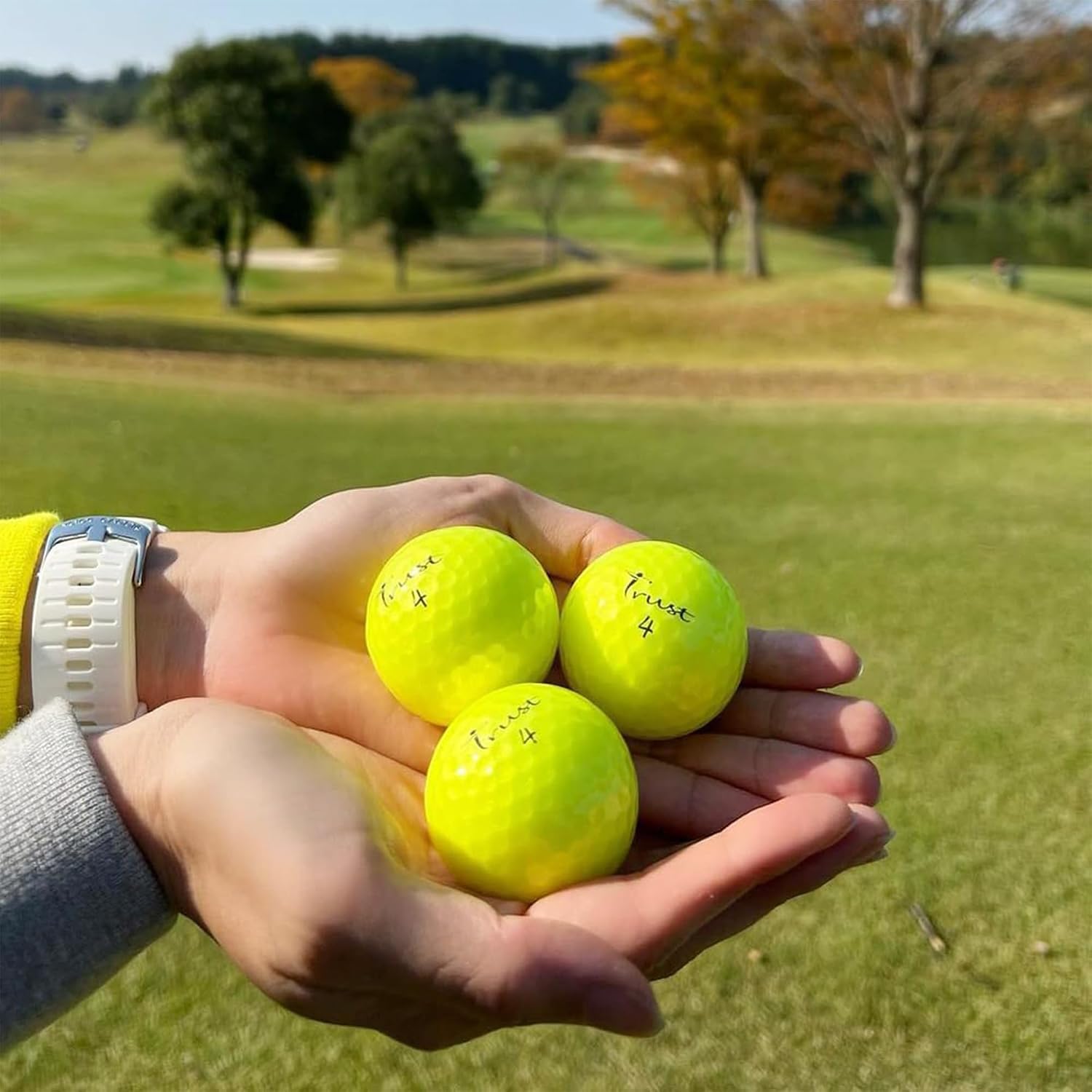 Trust Golf Balls - Aurora & Rosa Crystal Urethane Series | Eye-Catching & Easy to Spot | Maximum Distance, Soft Feel, Straight Flight