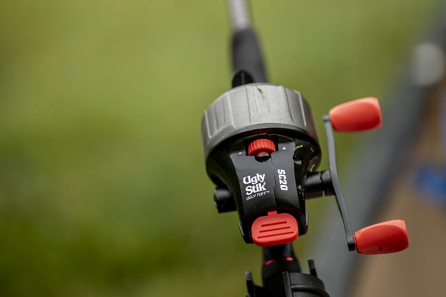Ugly Stik Ugly Tuff Spincast Fishing Reels