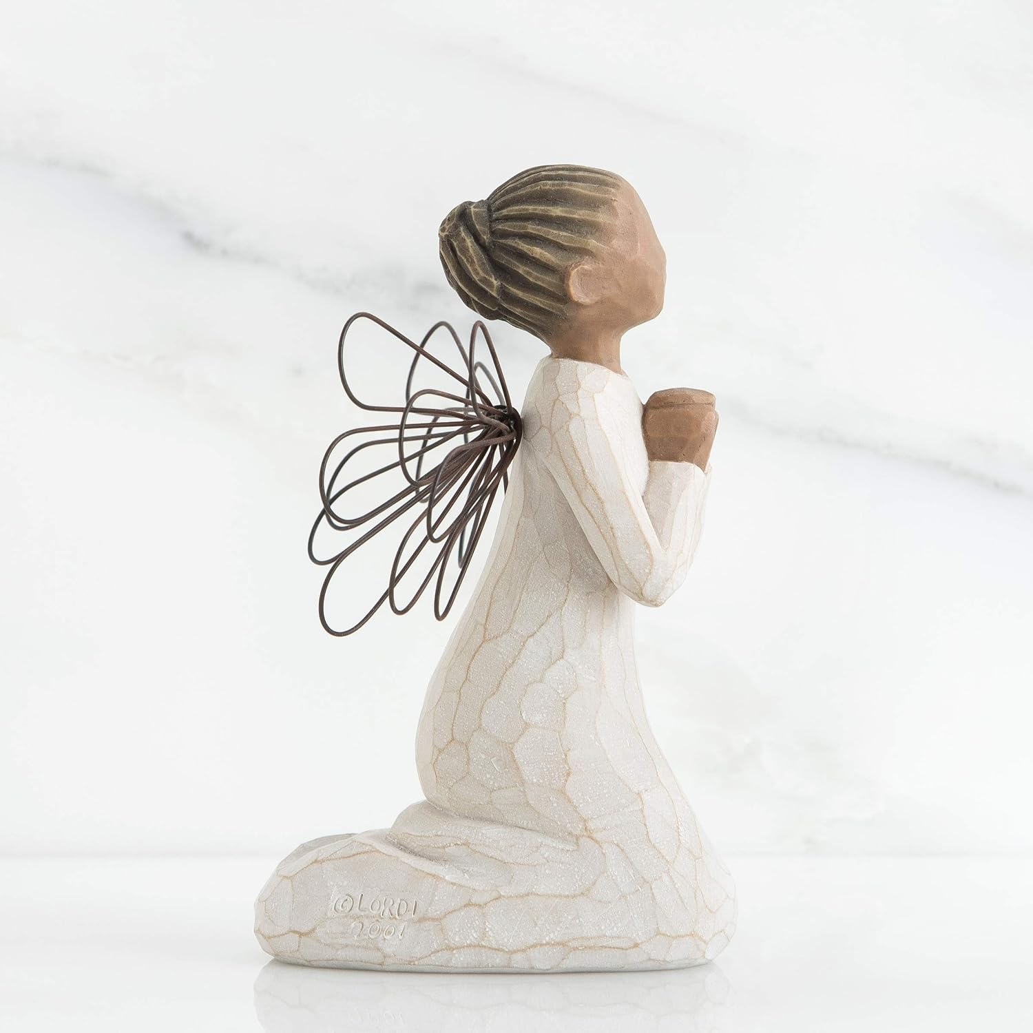 Willow Tree Angel of The Spirit, Sculpted Hand-Painted Figure | Hand-Painted Angel Figurine, Celebrating Friendship, Nature and Everyday Blessings, Sculpted by Artist Susan Lordi