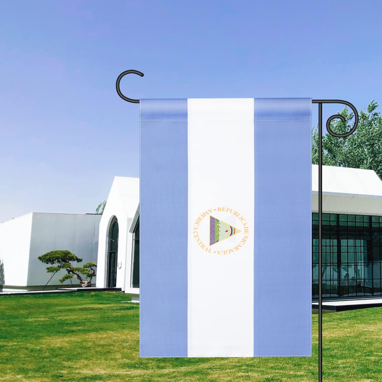 Nicaragua Flag Nicaraguan Garden Flags, International World Country Nation Garden Flags, Celebration Parade Flags, Anniversary Celebration