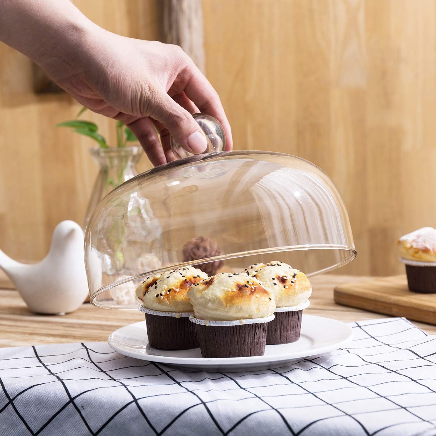 MyGift 8.7 Inch Round Glass Cake Dome Cover Pastry Display Cloche