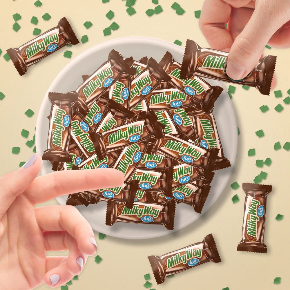 MILKY WAY Milk Chocolate Fun Size Candy Bars 11.24-Ounce Bag (Pack of 6)