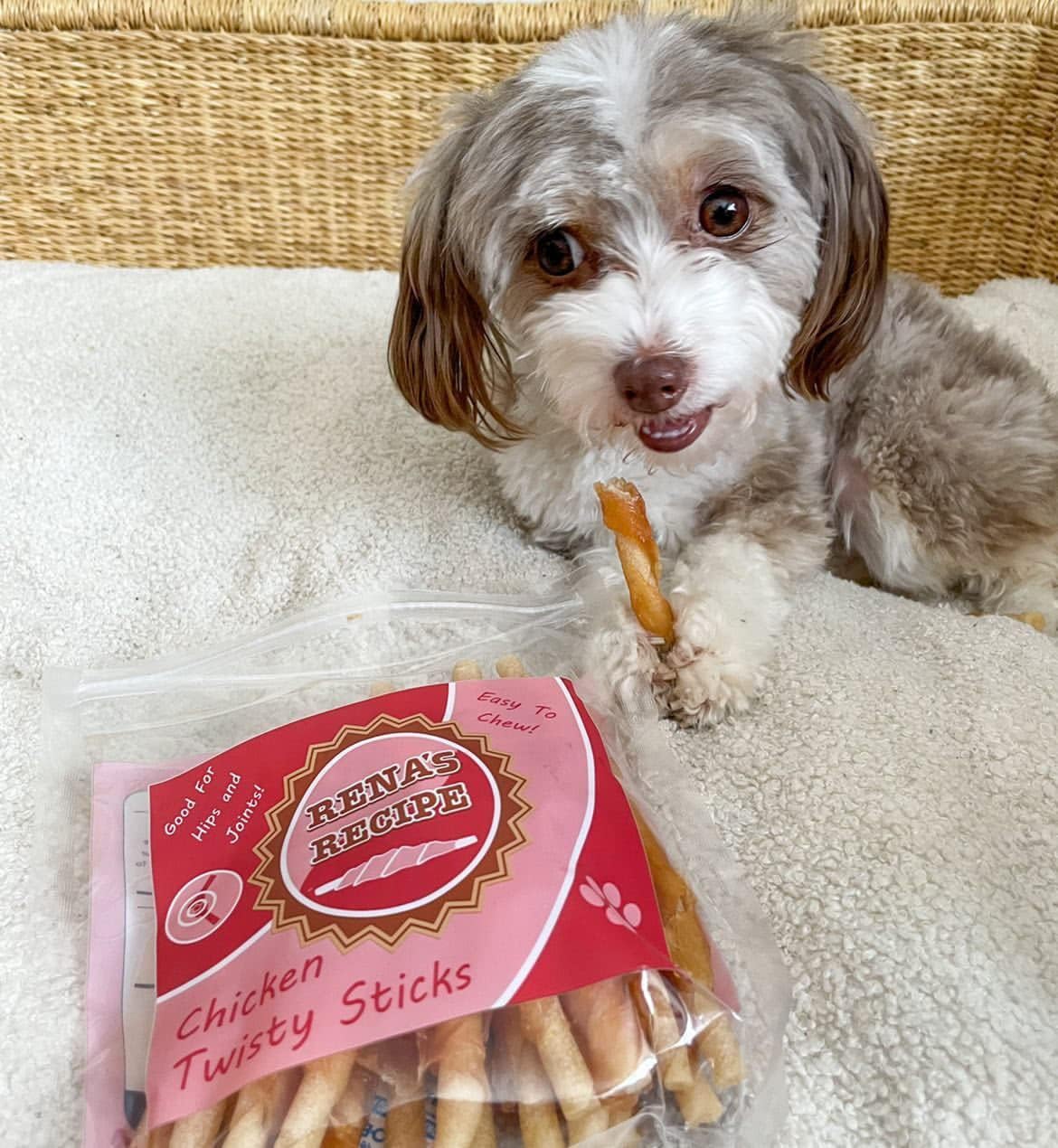 Rena's Recipe Chicken Twisty Sticks Chicken Wrapped Dog Treats, 8 oz | Rawhide-Free Chicken Wrapped Soft Chews with Glucosamine for Joint Support