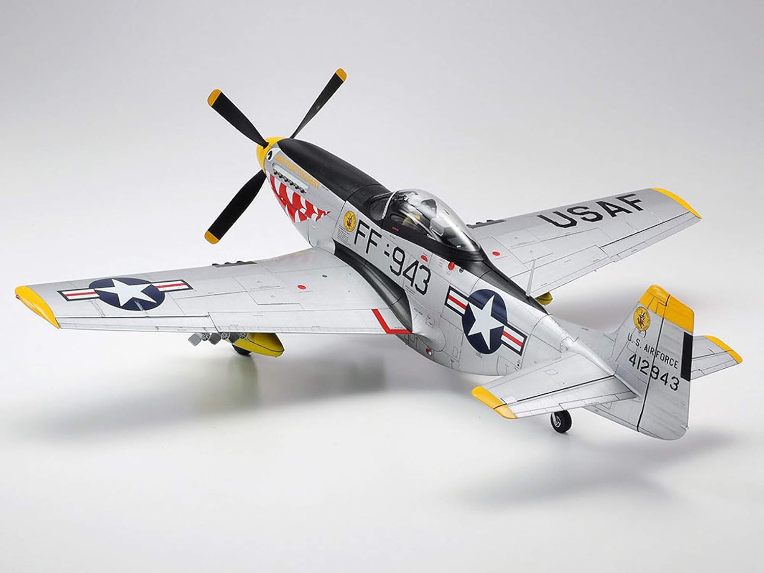 Tamiya 60328-000 60328 North American F-51D Mustang 1:32 Plastic Model Kit