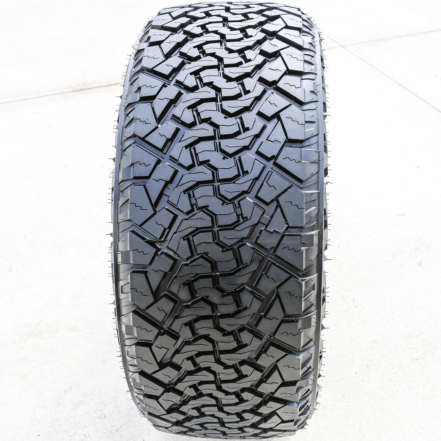Venom Power Terra Hunter X/T LT285/75R16 Extreme Terrain E (10 Ply) Tire