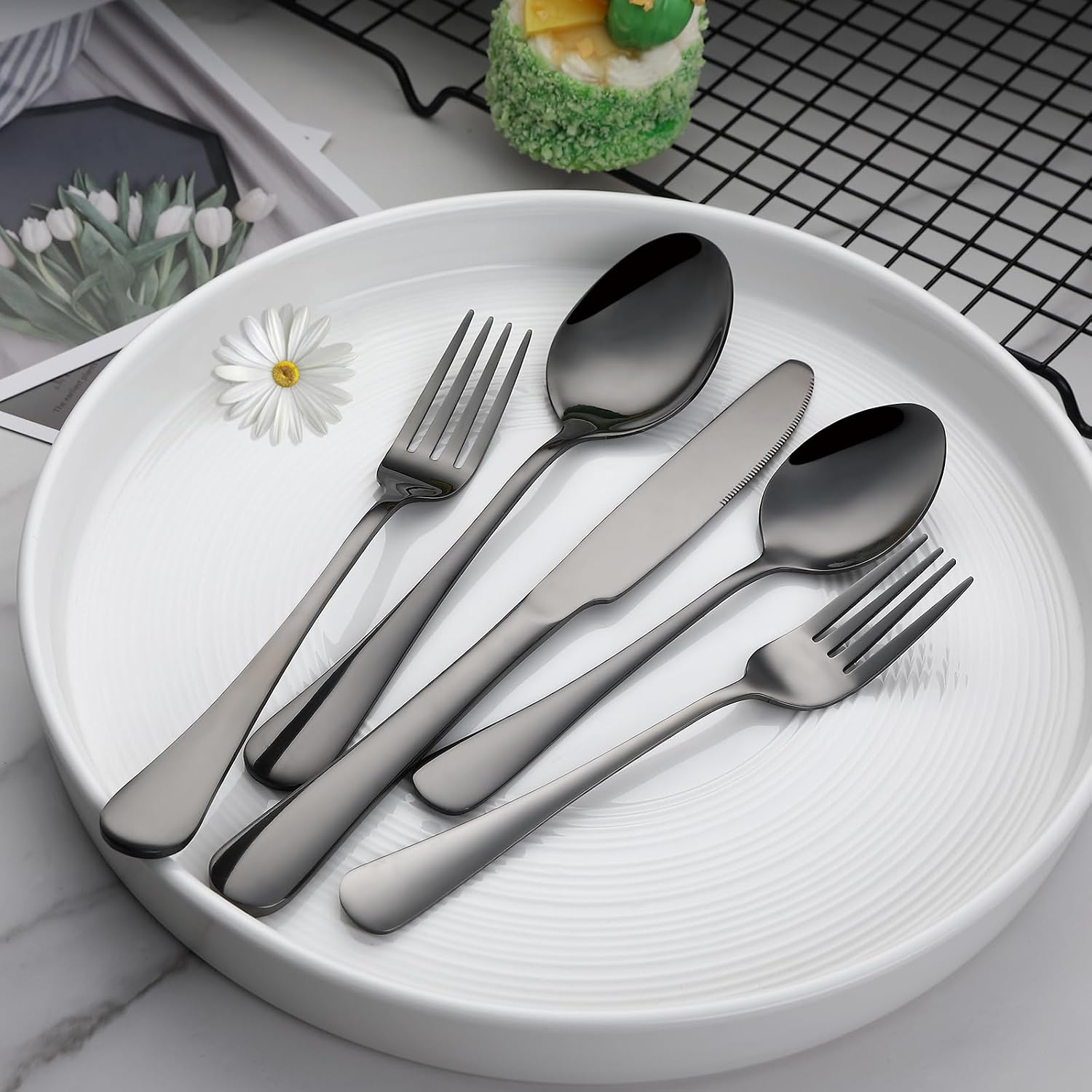 VANDBAO Rainbow Flatware Cutlery Silverware Set 20 Pieces, Stainless Steel Colorful Utensils, Tableware Set Service for 4, Include Knife/Fork/Spoon