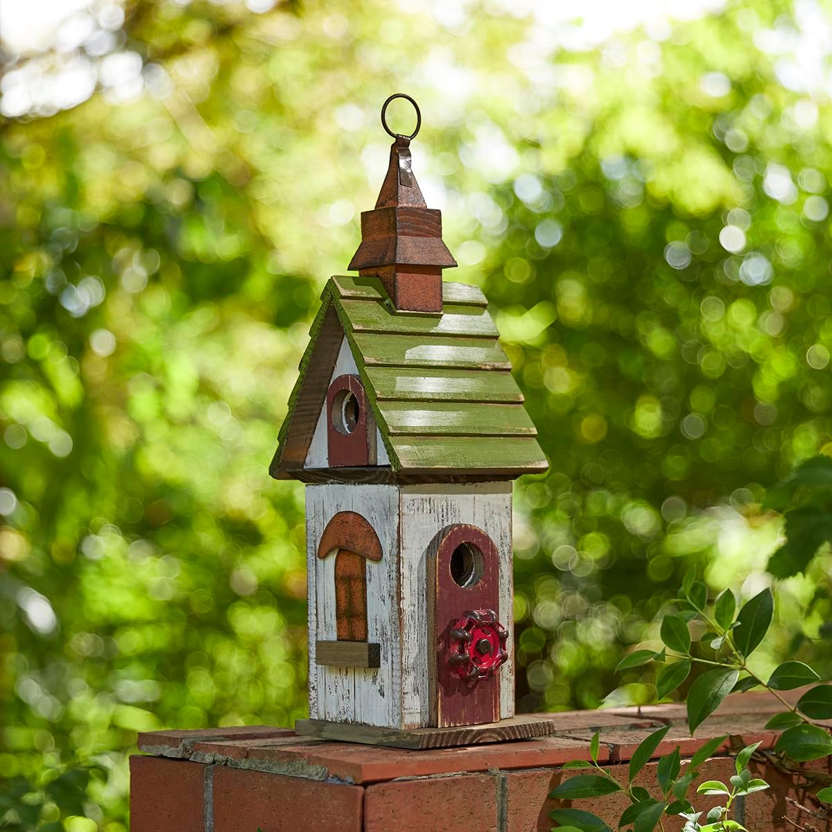 Glitzhome Bird Houses for Outside,10" H Rustic Wooden Bird House Garden Distressed Decorative Birdhouse for Outdoors, Hanging Birdhouse for Bluebird Hummingbird Wren Finch Cardinals Cedar