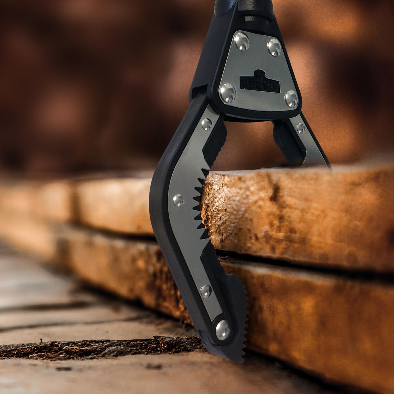 Unger Professional 42.5” Rugged Reacher Grabber Tool with Rotating Head, Outdoor Trash Picker Upper, Heavy Duty Claw Pickup