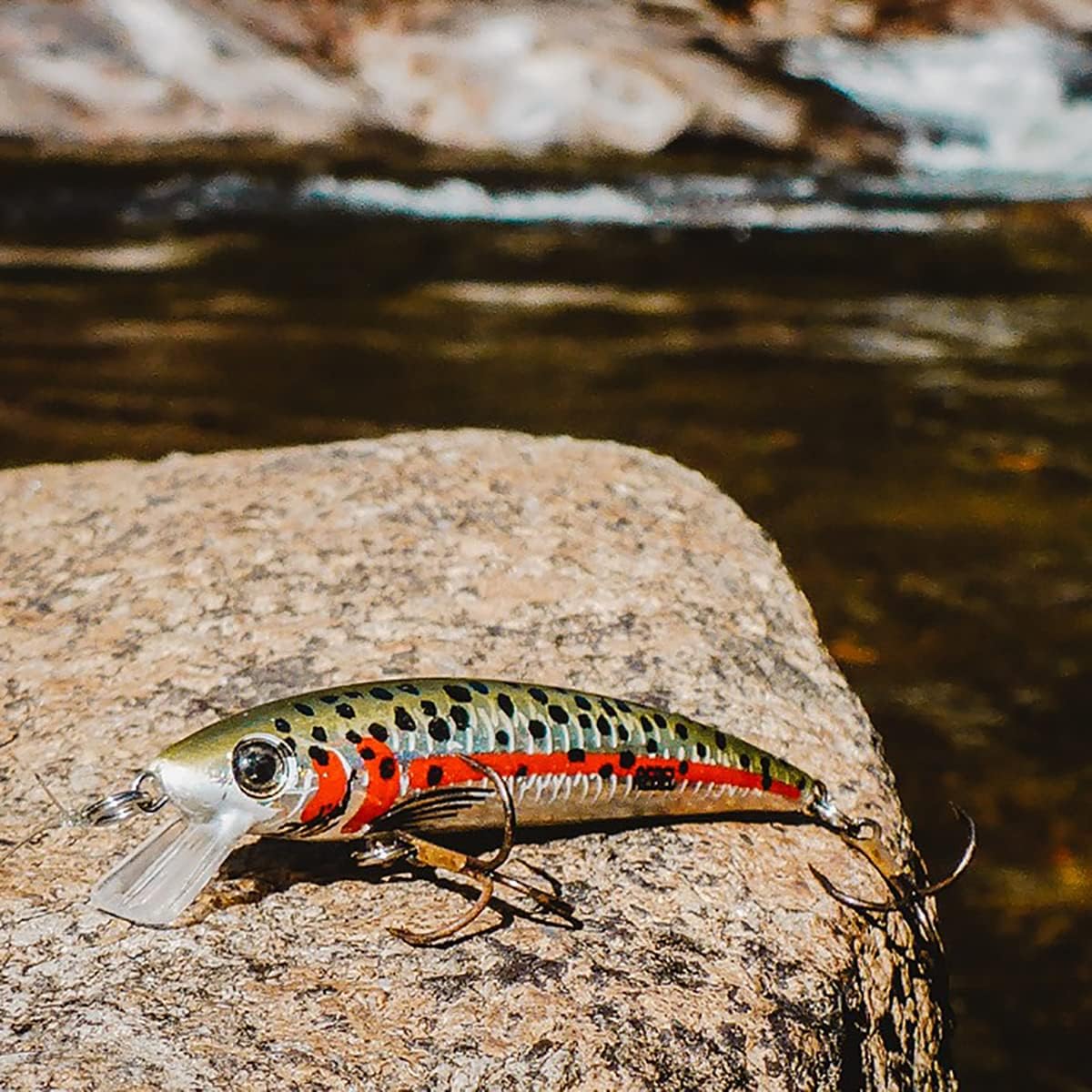 Rebel Lures Original Realistic Crawfish Crankbait Fishing Lure