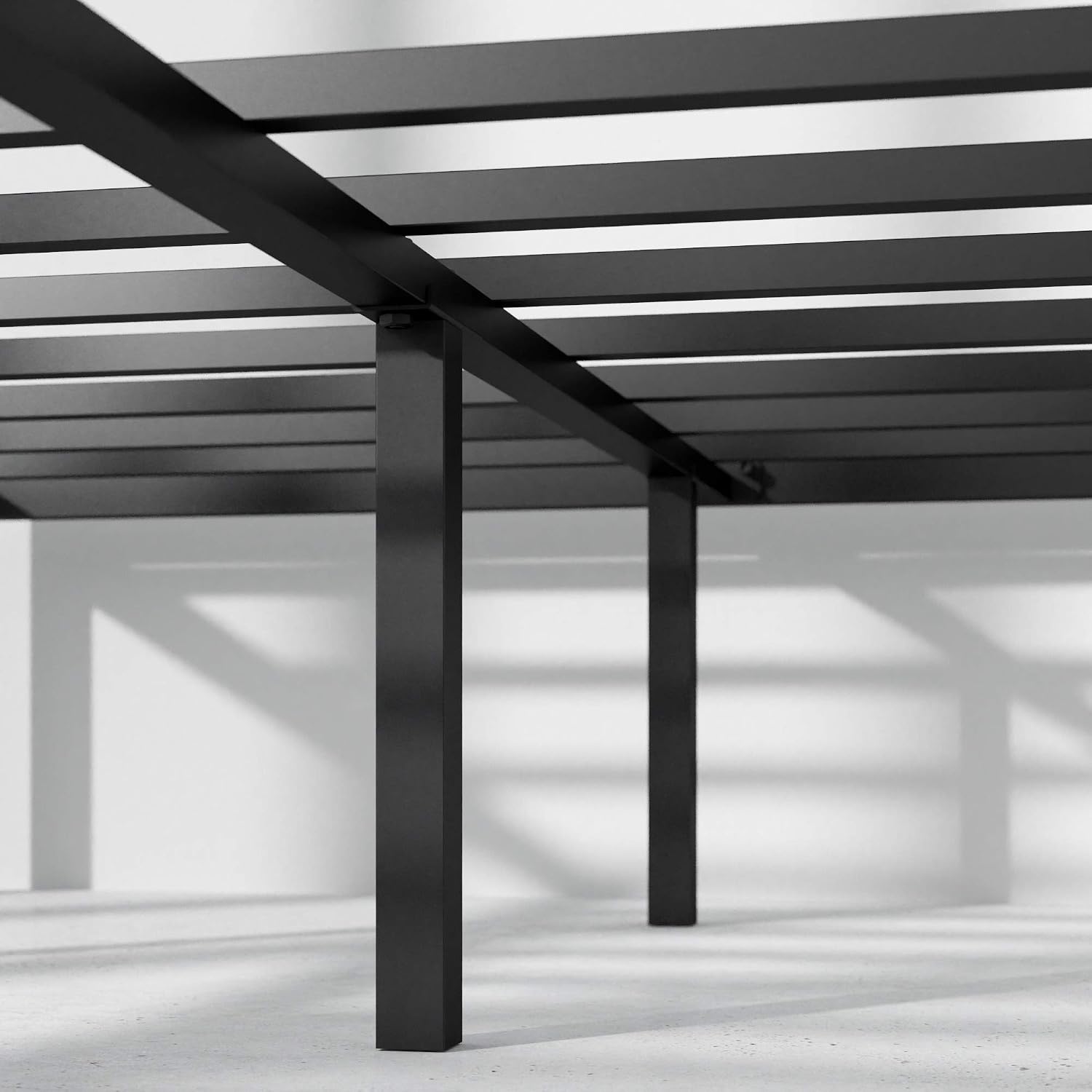 ZINUS Van 16 Inch Metal Platform Bed Frame / Steel Slat Support / No Box Spring Needed / Easy Assembly, Full