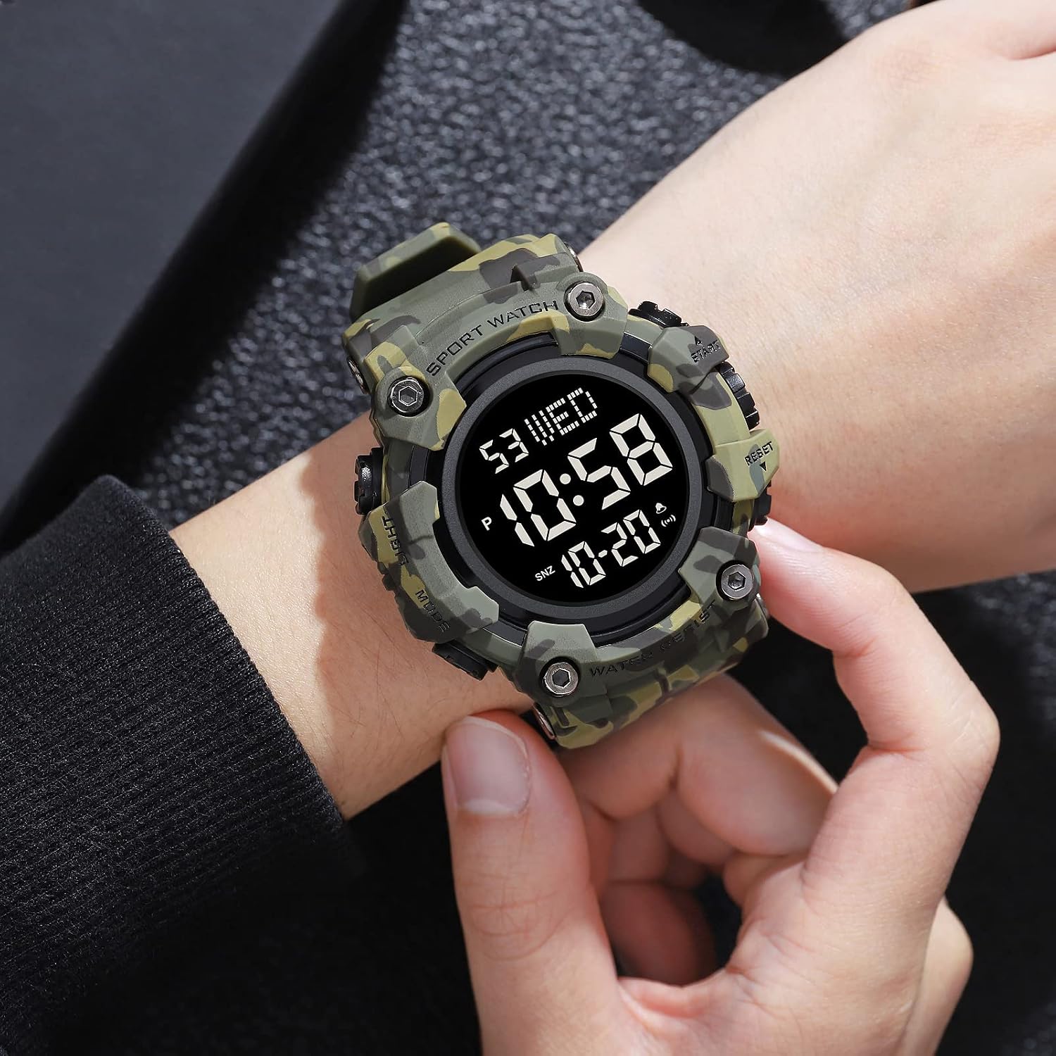 FANMIS Men's Digital 50M Waterproof Electronic Sport Watch Rubber Band Army Military 24H Time LED Light 164FT Water Resistant Calendar Date Day Watches
