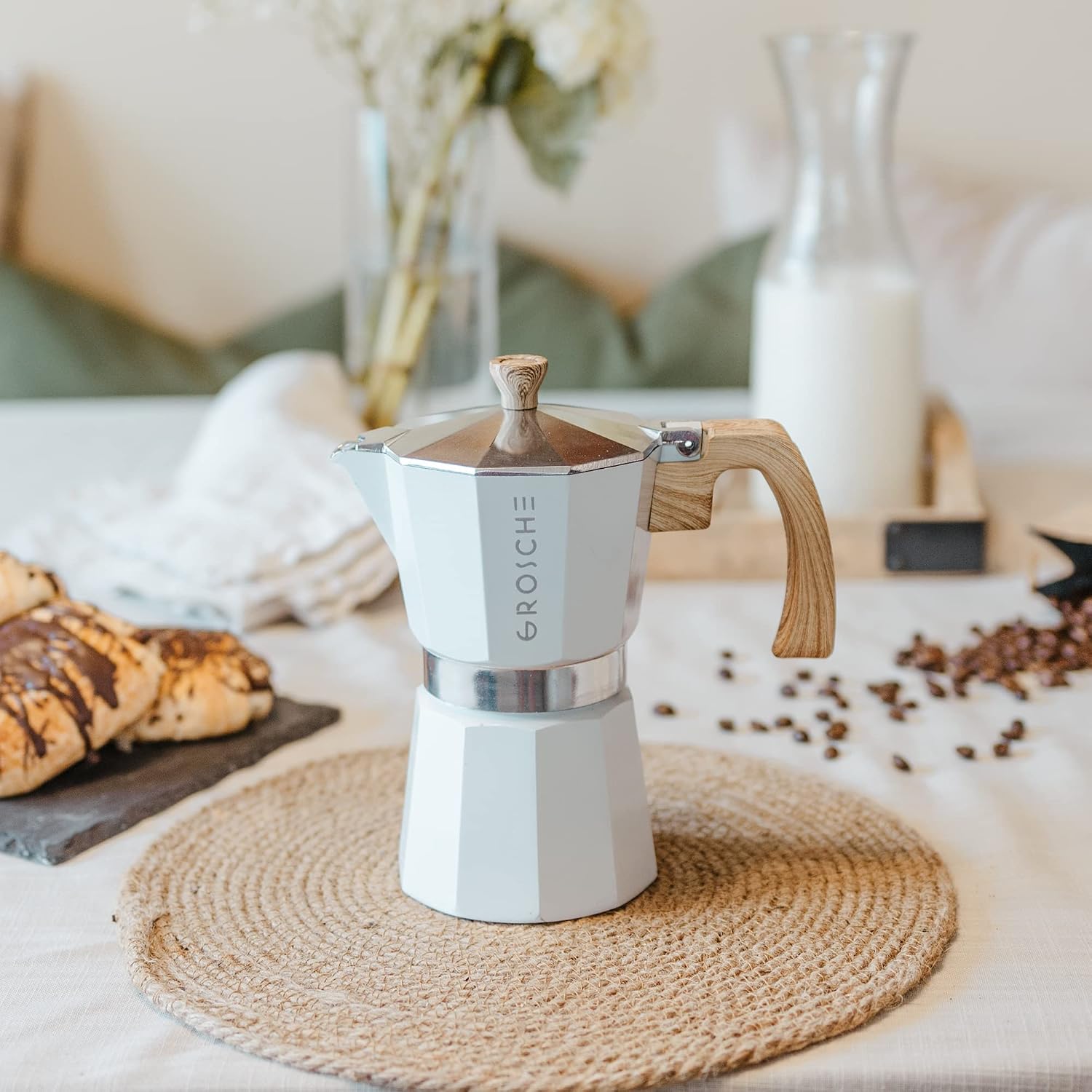 GROSCHE Milano Moka Pot | 9 Espresso Cup - 15.2 oz | Stovetop Espresso Percolator & Coffee Maker – Portable, Ideal for Home and Camping | Cuban Coffee Maker And Italian Moka Pot For Stovetop Espresso; For Gas, Electric, And Propane Stoves With A Soft-Tou…