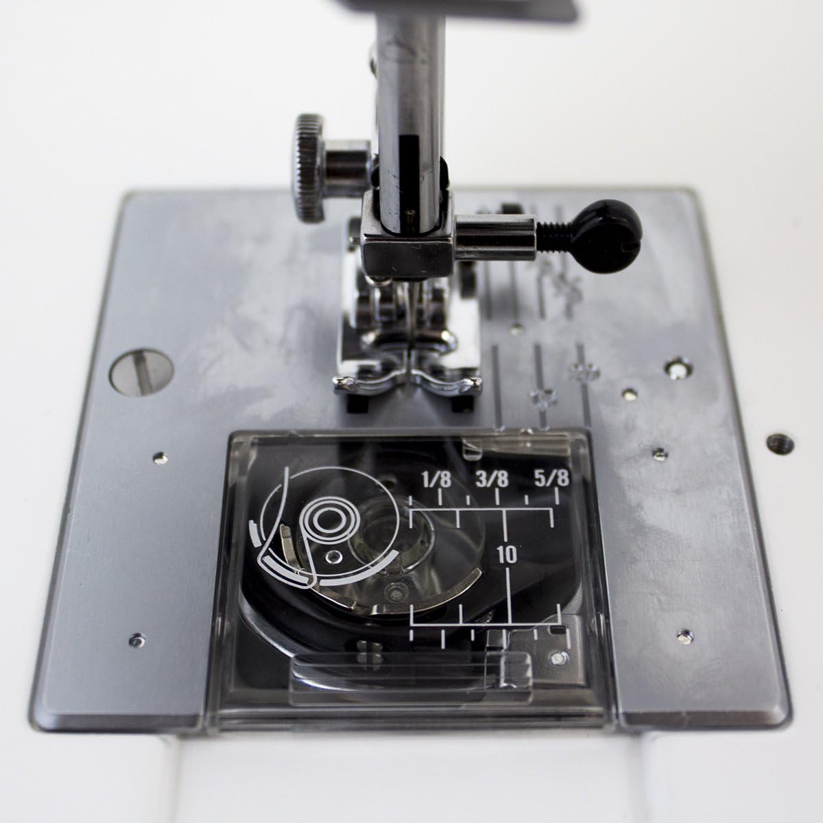Janome 712T Treadle Sewing Machine