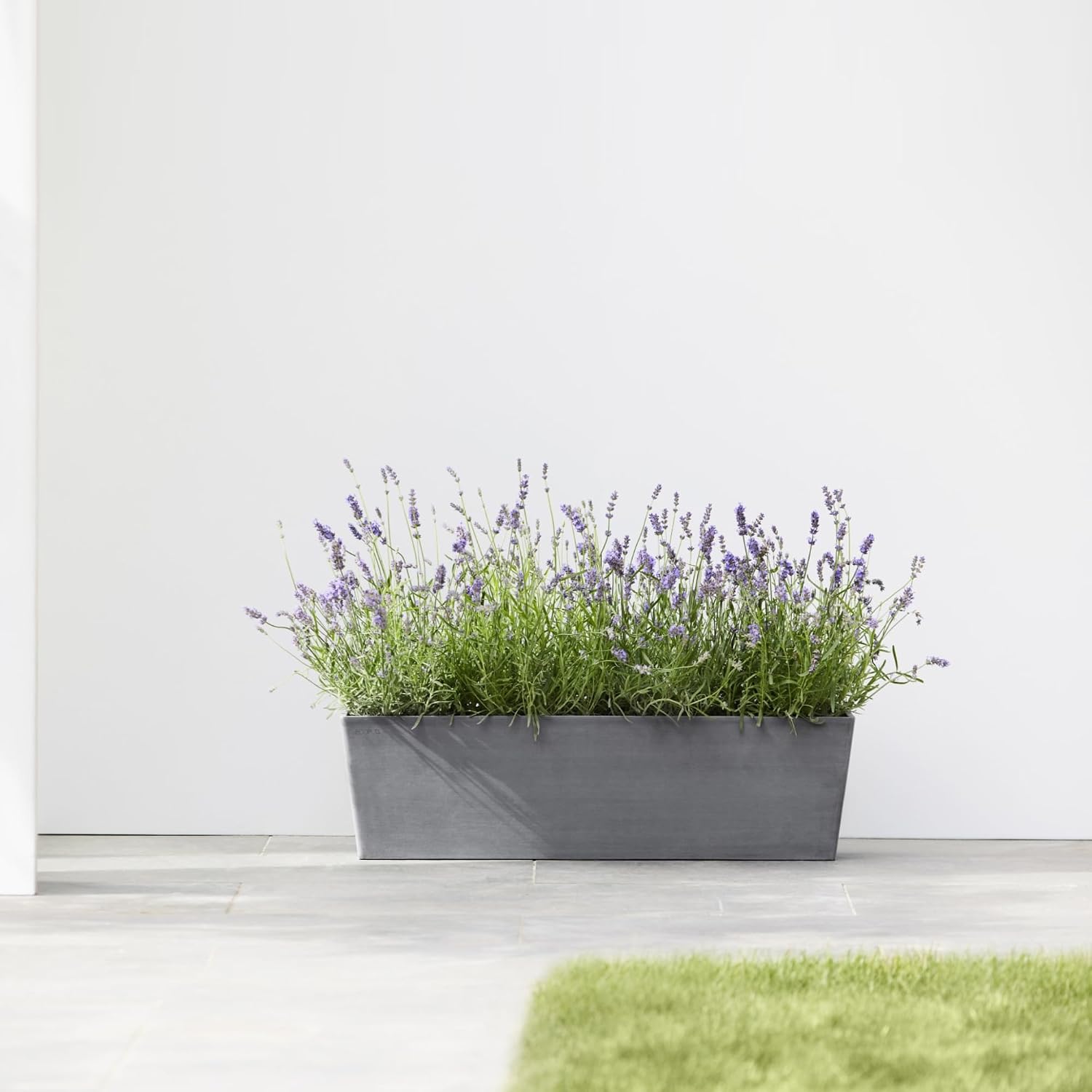 Ecopots Bruges Rectangular Flower Planter, Grey, 21.5" | Modern Style, Durable Recycled-Based Composite Construction, Weather and UV-Resistant, for Indoor/Outdoor Use